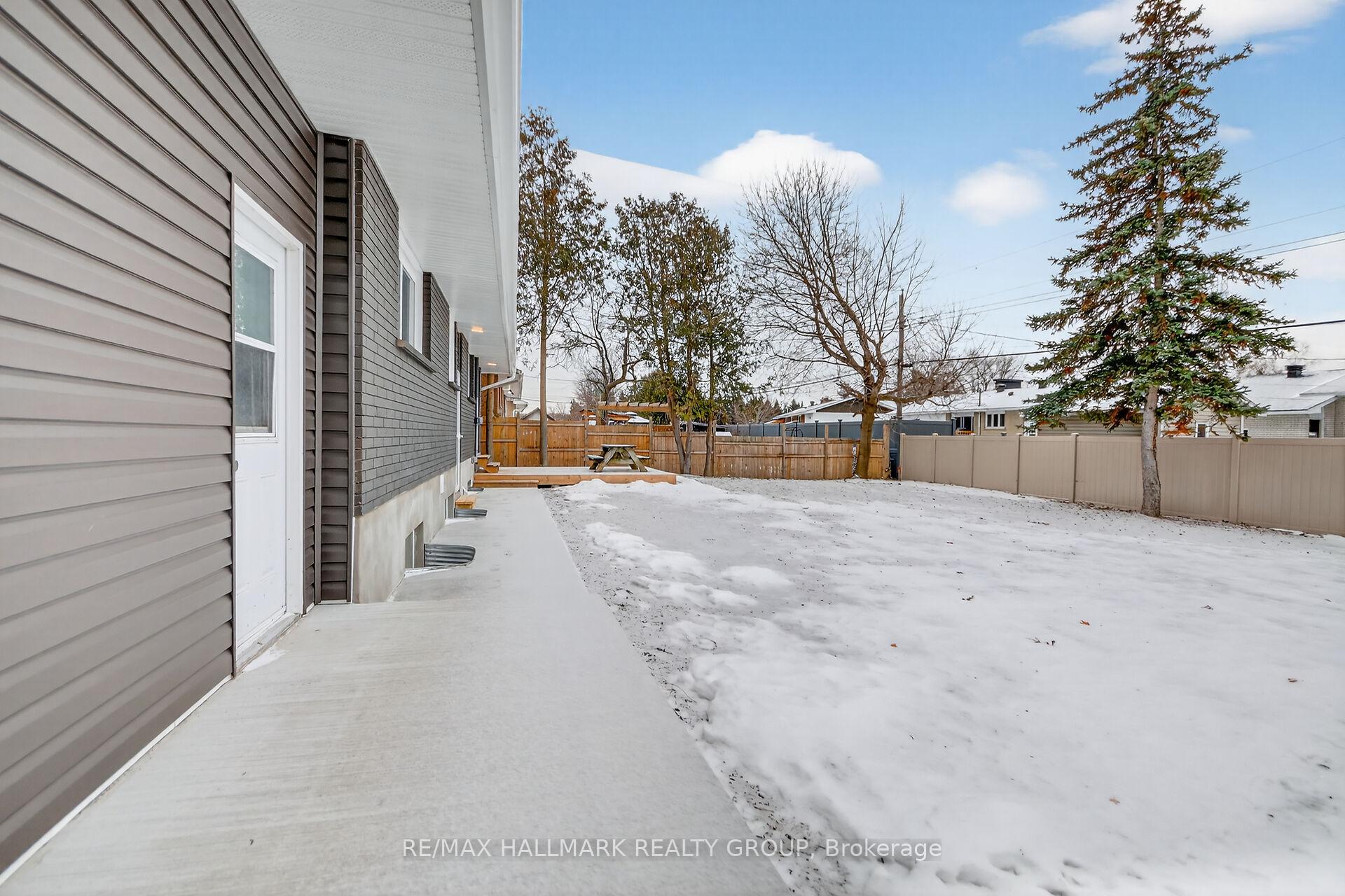 Photo 28 of 14 Cheryl Road, Ottawa, Manordale — HOMEH
