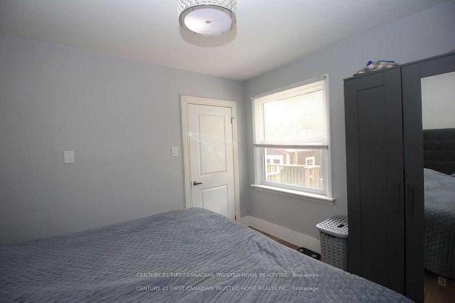 Photo 5 of 73 Jacqueline Street, London, South I — HOMEH