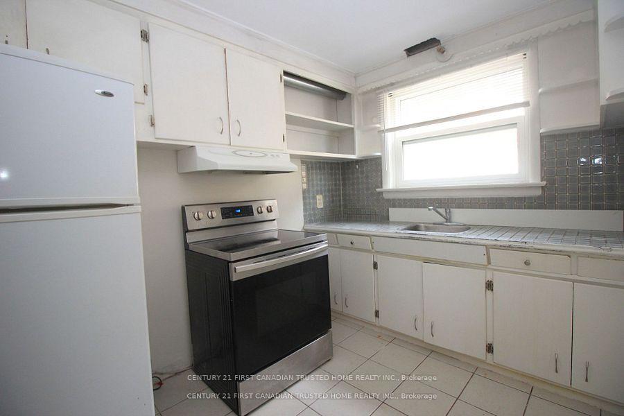 Photo 22 of 73 Jacqueline Street, London, South I — HOMEH