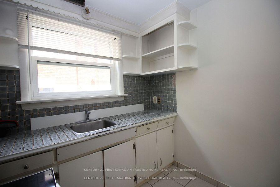 Photo 31 of 73 Jacqueline Street, London, South I — HOMEH