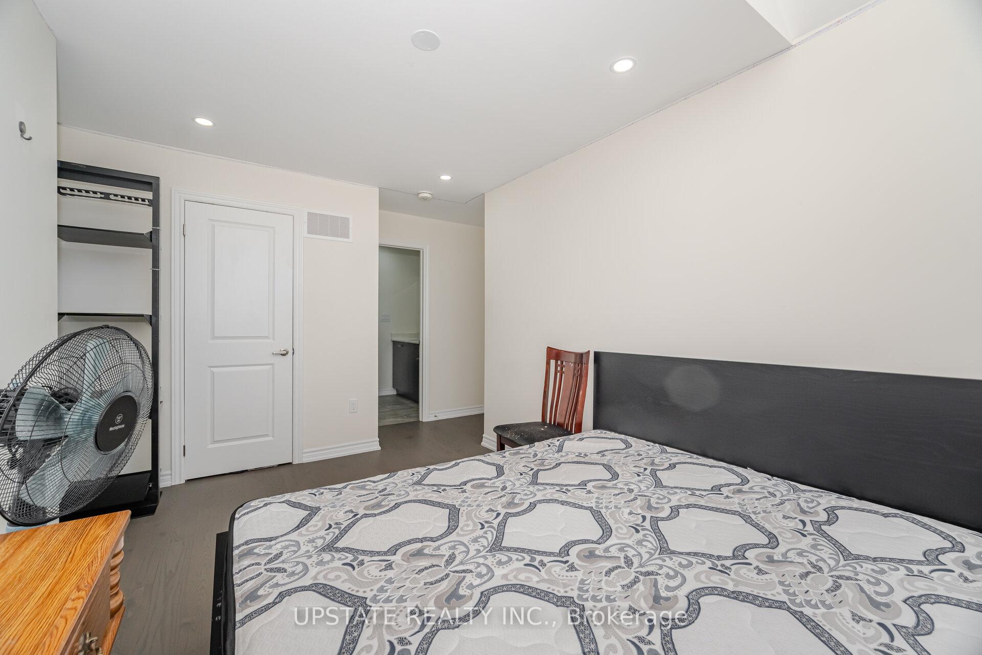 Photo 37 of 2 Jenwood Crescent, Brampton, Sandringham-Wellington North — HOMEH