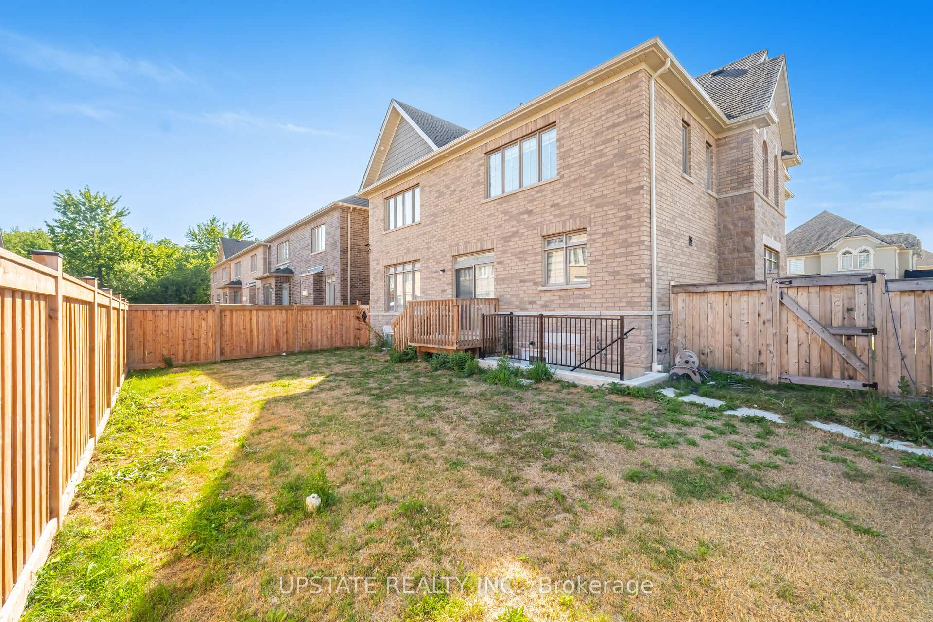 Photo 40 of 2 Jenwood Crescent, Brampton, Sandringham-Wellington North — HOMEH