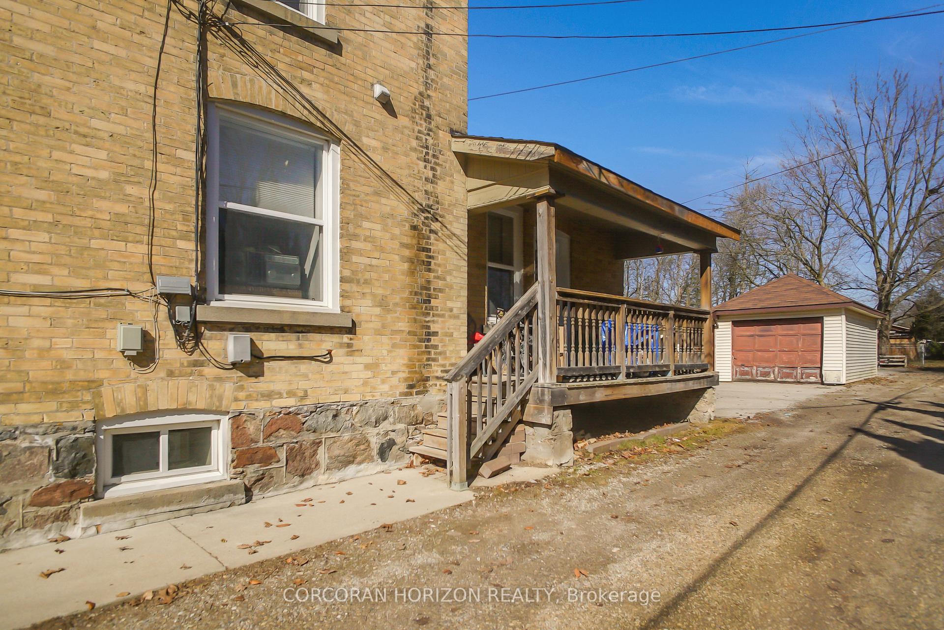 Photo 21 of 17 Shaw Avenue W, Cambridge — HOMEH