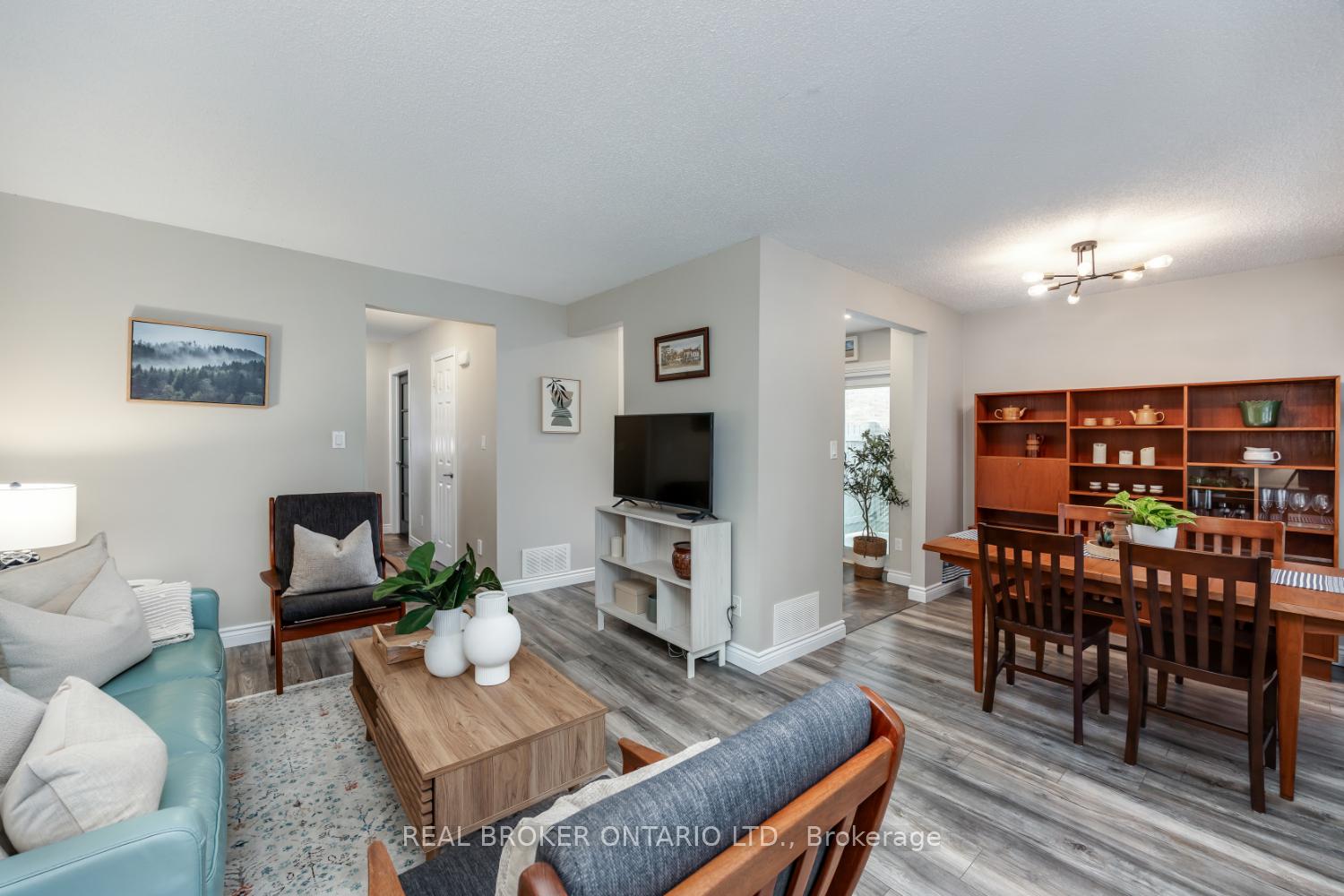 Photo 16 of 5 Walbridge Court, Clarington, Bowmanville — HOMEH