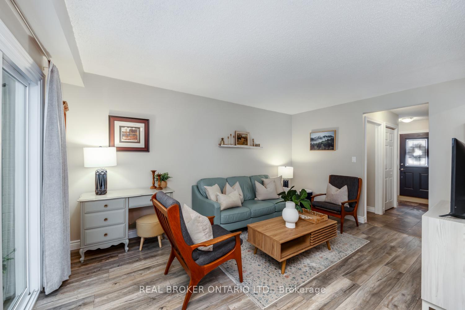 Photo 17 of 5 Walbridge Court, Clarington, Bowmanville — HOMEH