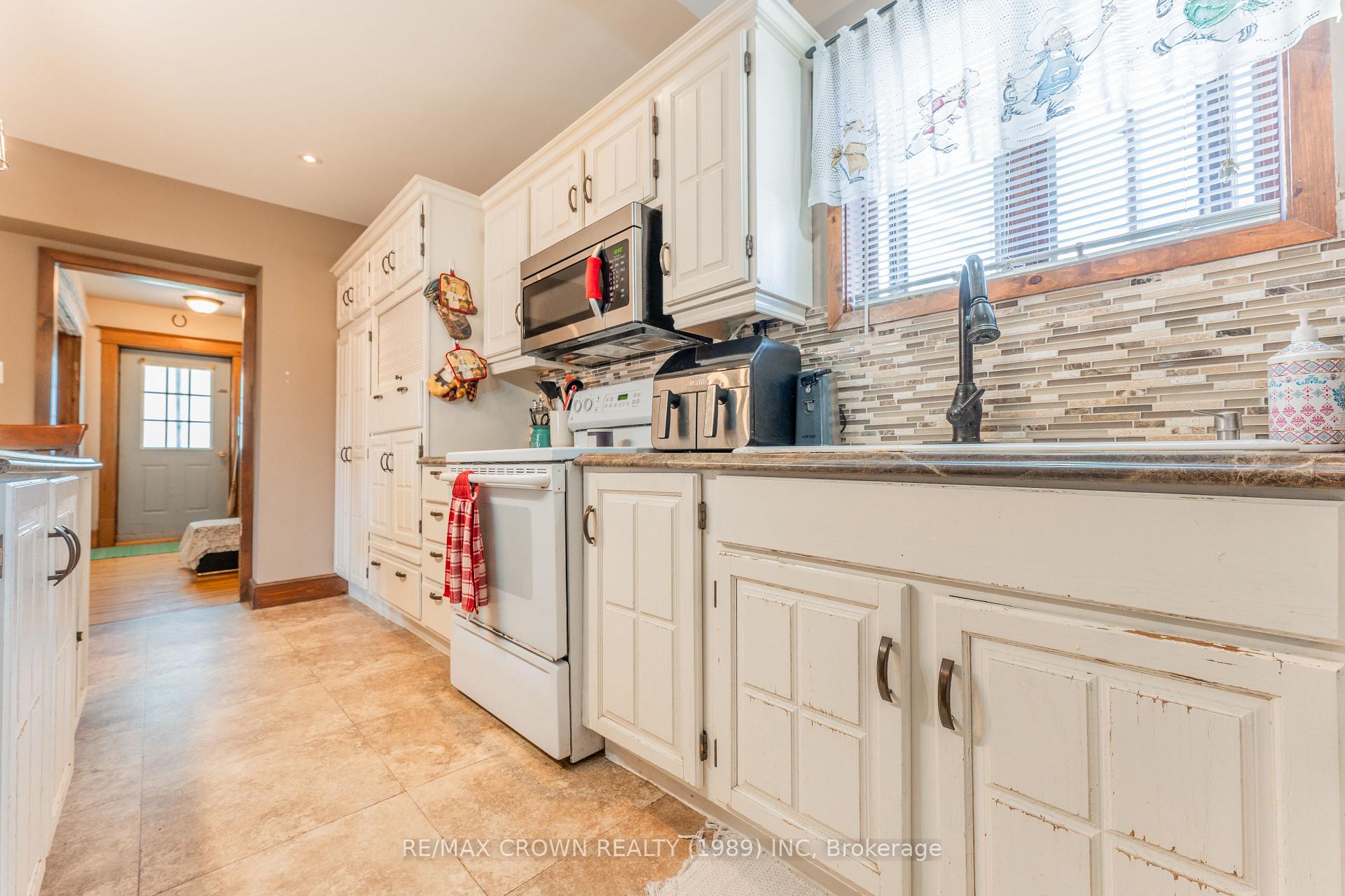 Photo 13 of 38 Third Avenue, Smooth Rock Falls, SRF — HOMEH