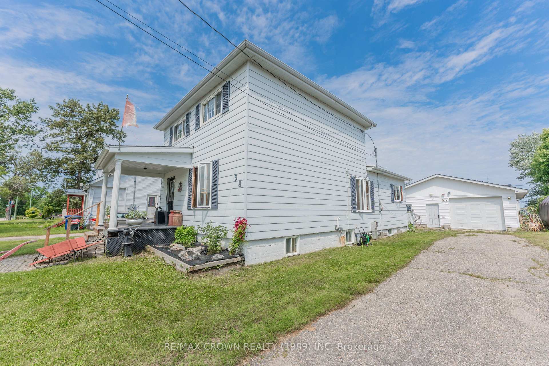 Photo 34 of 38 Third Avenue, Smooth Rock Falls, SRF — HOMEH