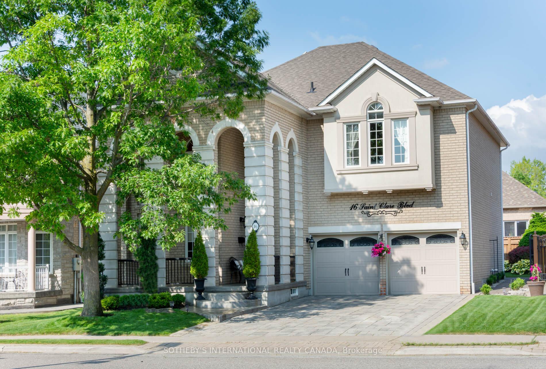 Front of 16 Saint Clare Boulevard