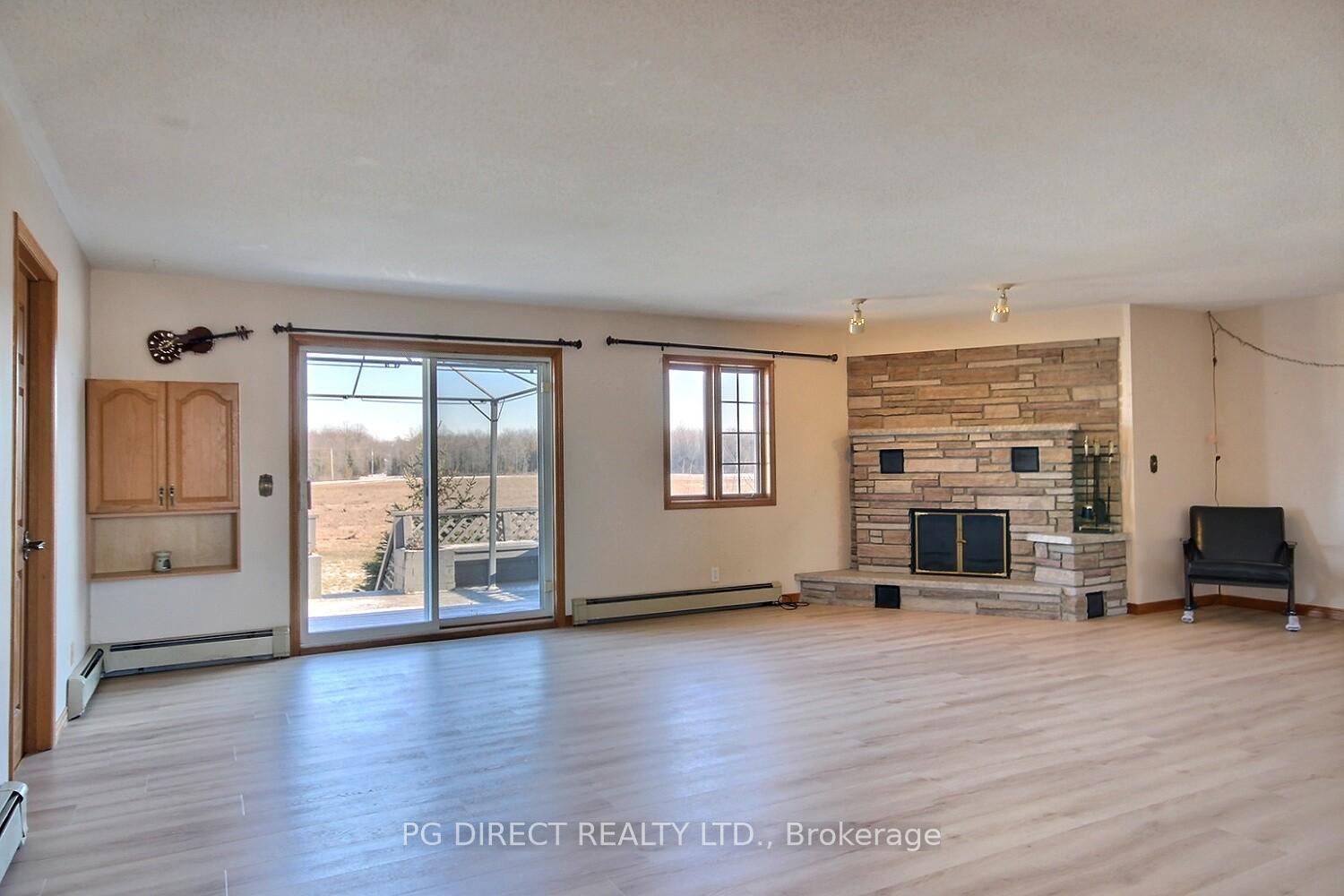 Photo 12 of 3460 Shannonville Road, Tyendinaga, Tyendinaga Township — HOMEH