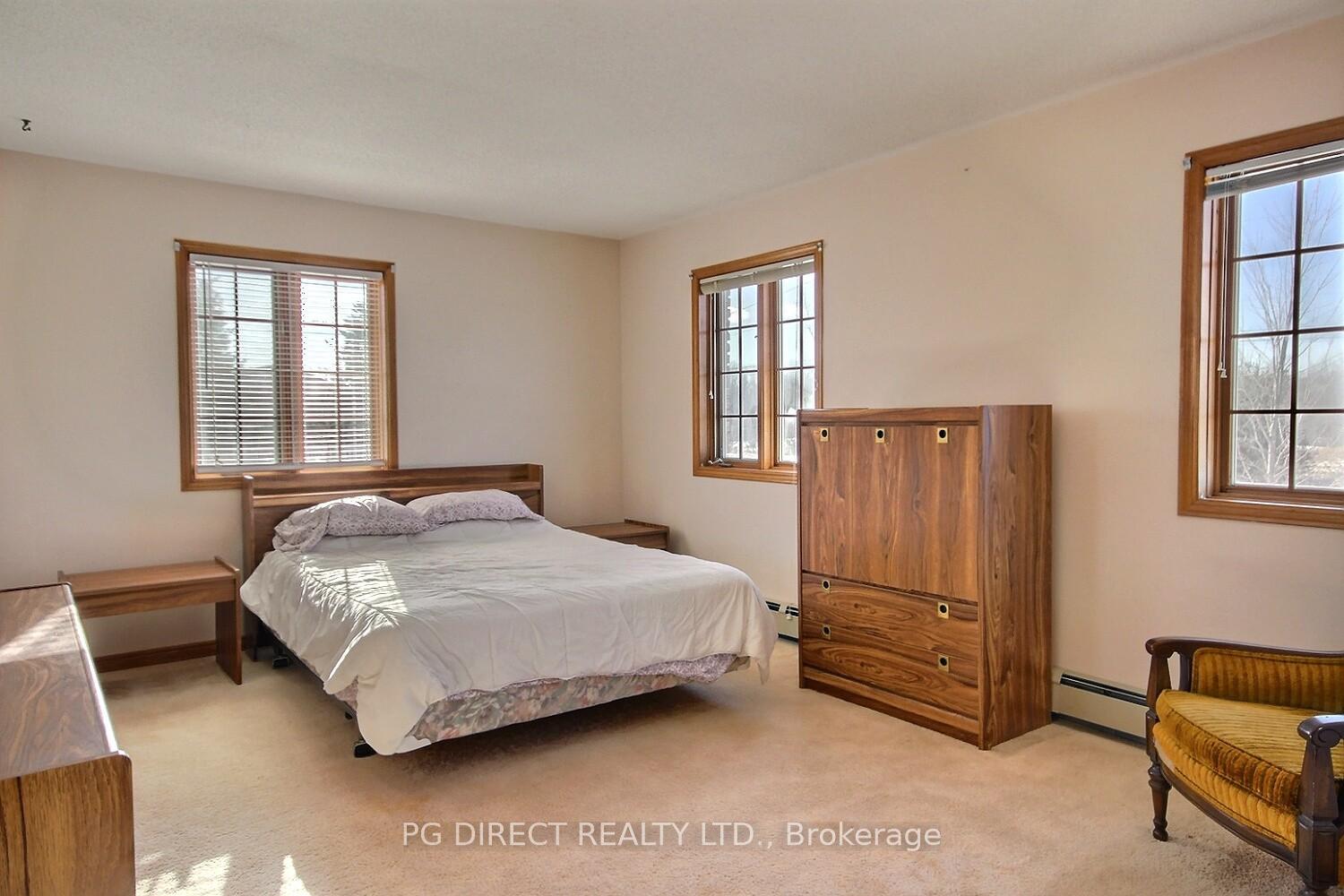 Photo 5 of 3460 Shannonville Road, Tyendinaga, Tyendinaga Township — HOMEH