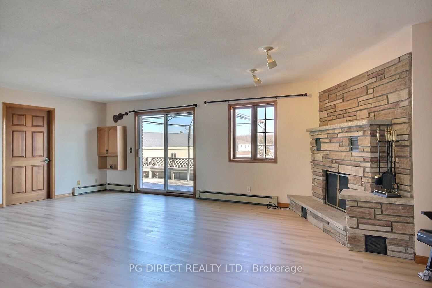 Photo 15 of 3460 Shannonville Road, Tyendinaga, Tyendinaga Township — HOMEH