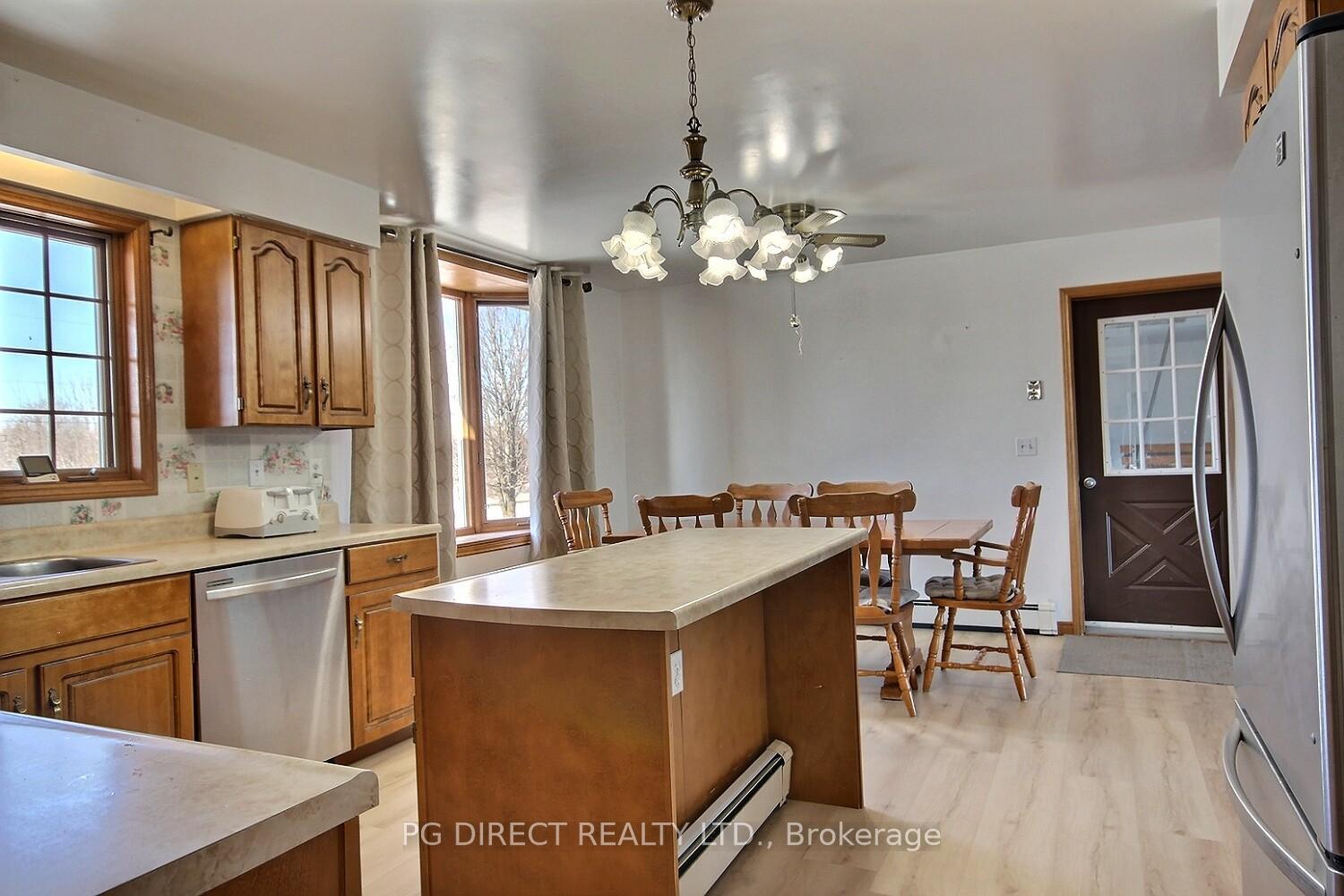 Photo 11 of 3460 Shannonville Road, Tyendinaga, Tyendinaga Township — HOMEH