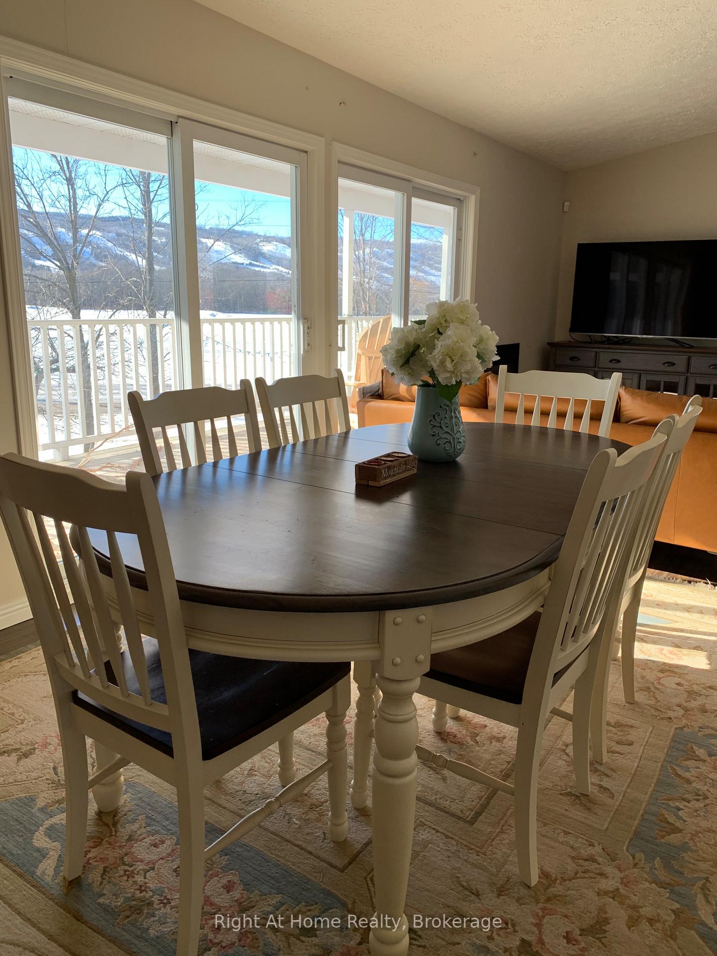 Photo 14 of 65 Slalom Gate Road, Collingwood — HOMEH