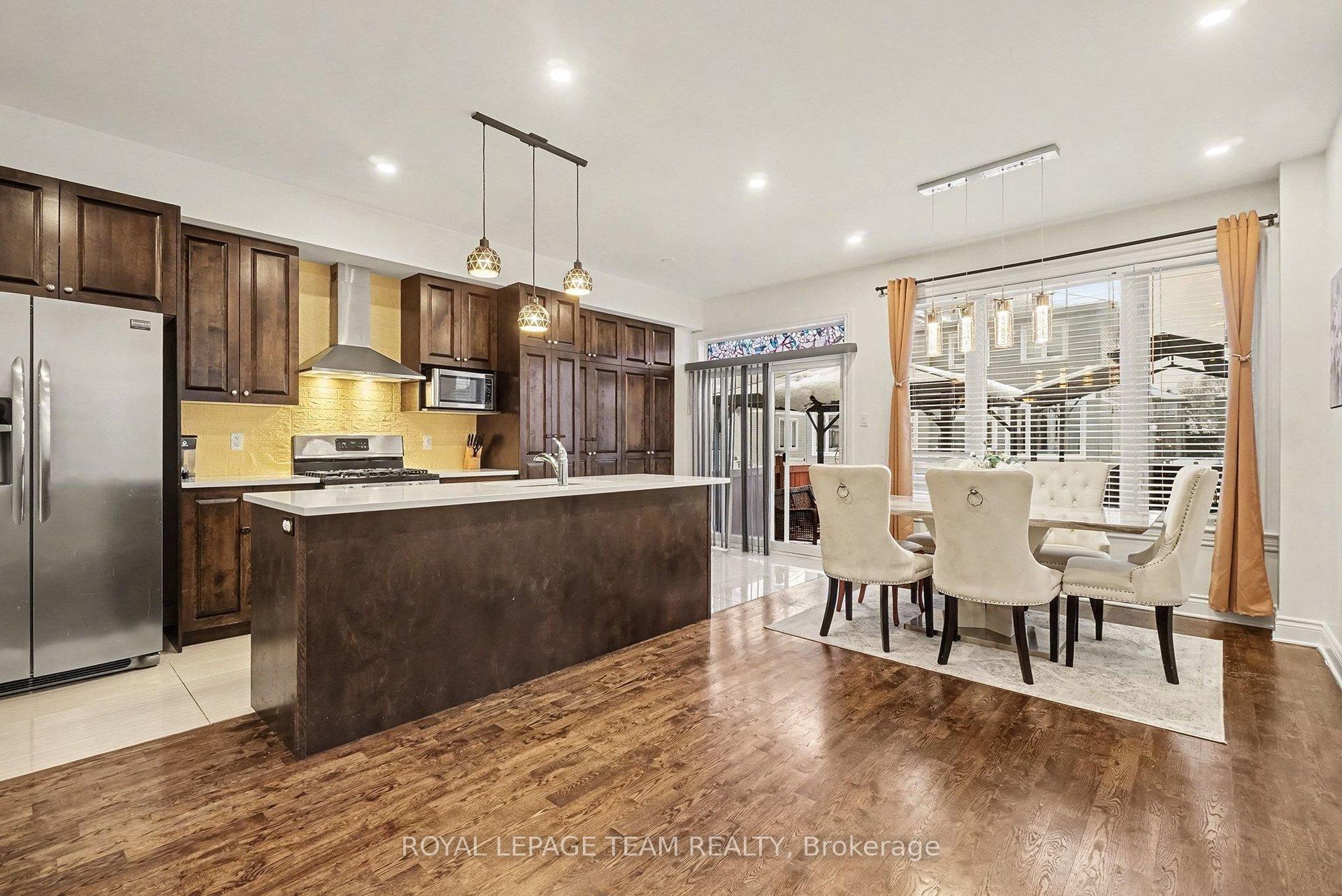 Photo 2 of 145 Desmond Trudeau Drive, Arnprior — HOMEH