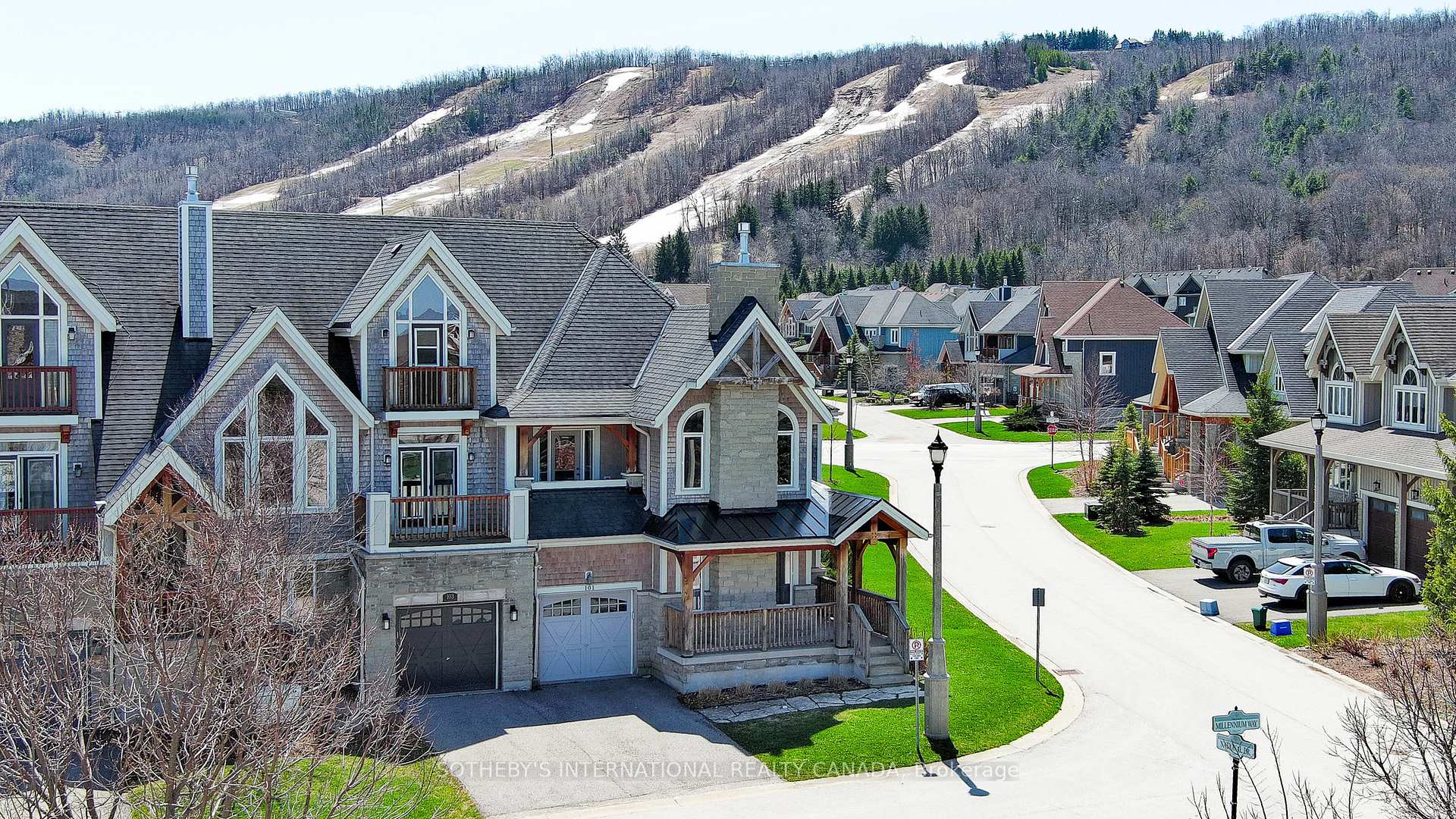 Photo 1 of 101 Millennium Way E, Blue Mountains — HOMEH