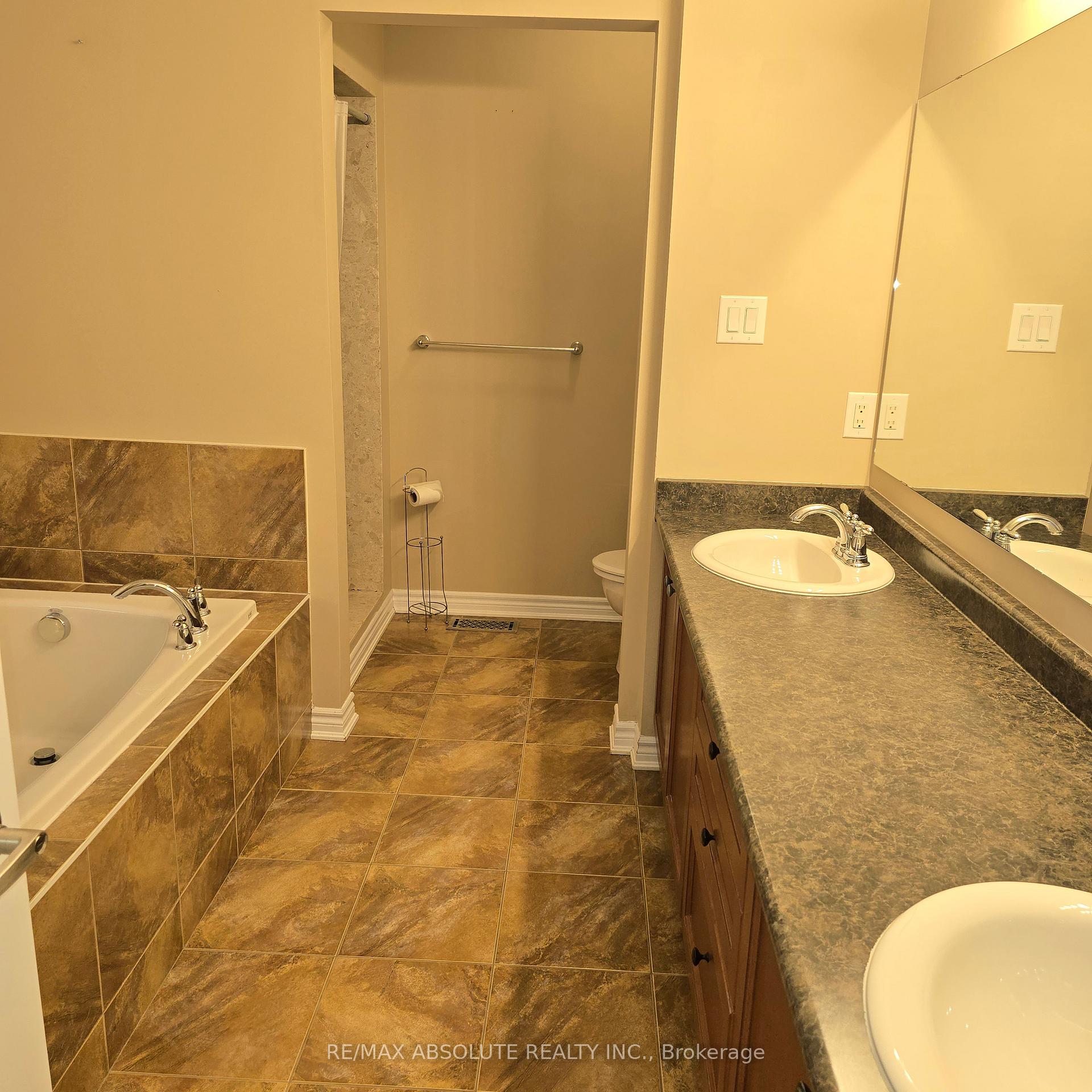 Photo 22 of Unit A, 3038 Freshwater Way, Ottawa, Barrhaven - Half Moon Bay — HOMEH