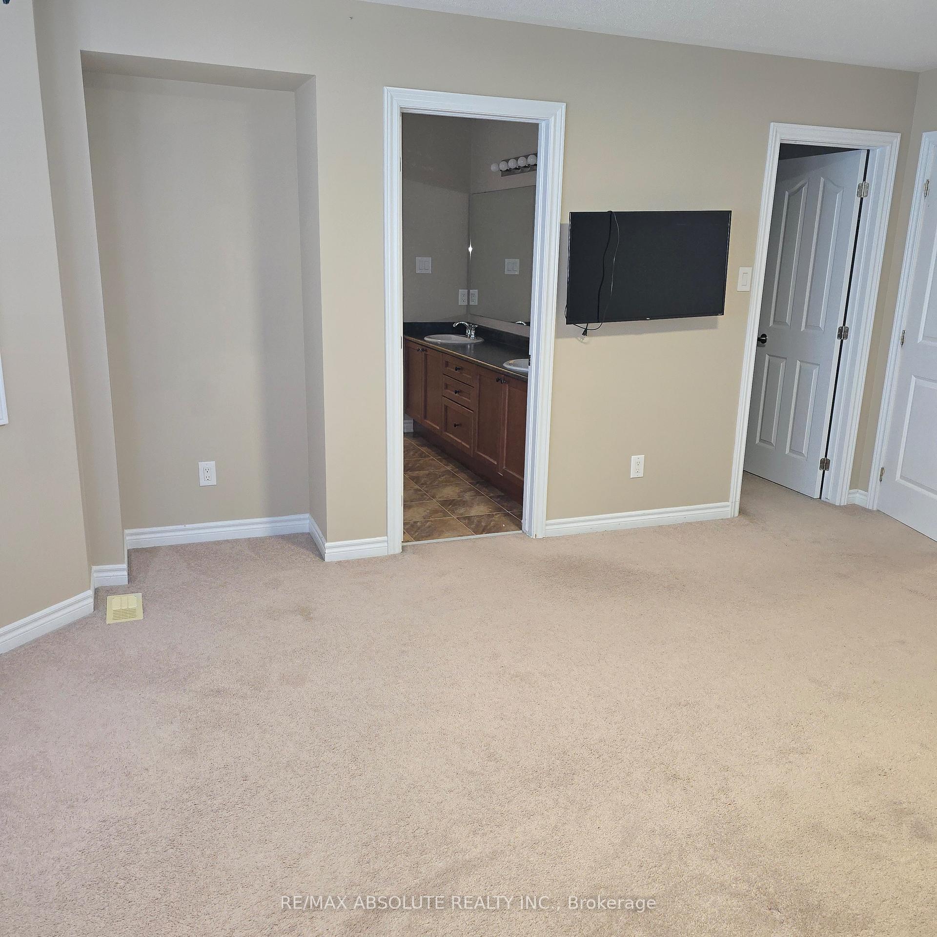 Photo 23 of Unit A, 3038 Freshwater Way, Ottawa, Barrhaven - Half Moon Bay — HOMEH