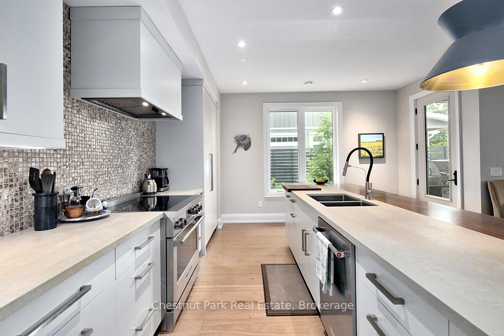 Photo 43 of 108 Stuart Court, Blue Mountains — HOMEH