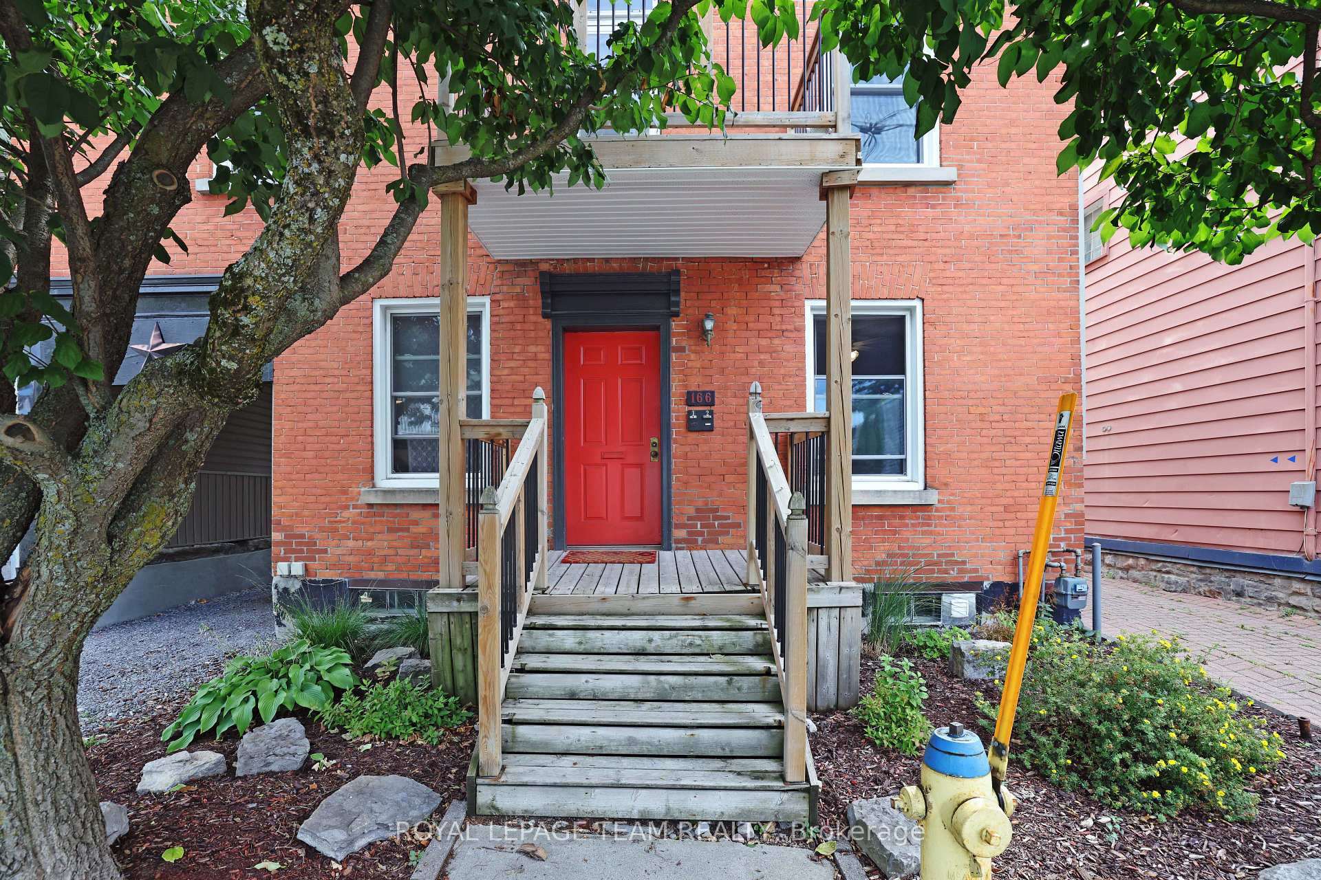 Photo 21 of 166 Guigues Avenue, Ottawa, Lower Town/Byward Market — HOMEH
