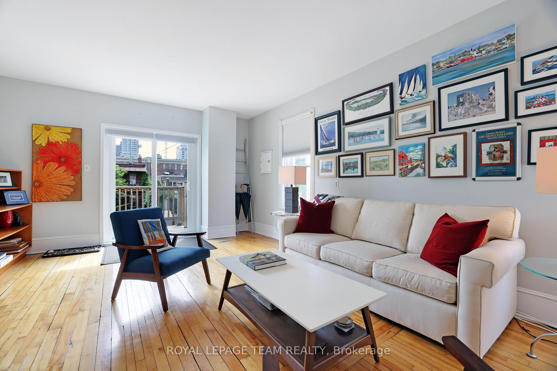 Photo 14 of 166 Guigues Avenue, Ottawa, Lower Town/Byward Market — HOMEH