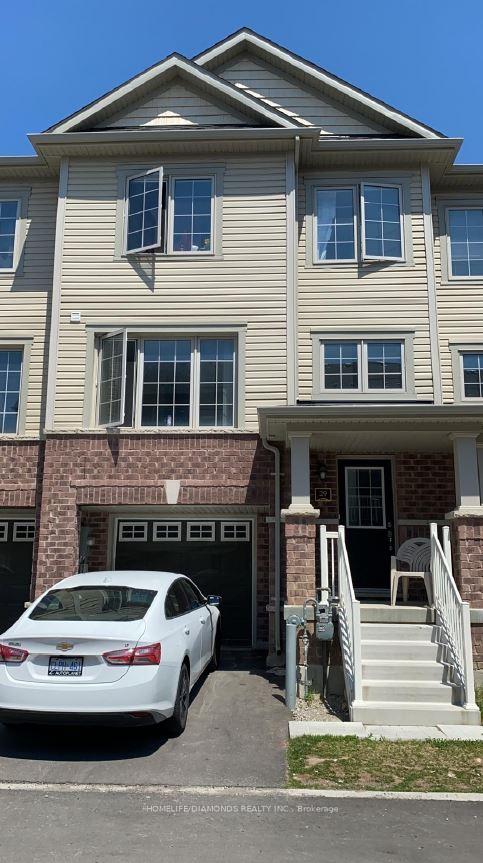 Front of Unit 29, 470 Linden Drive
