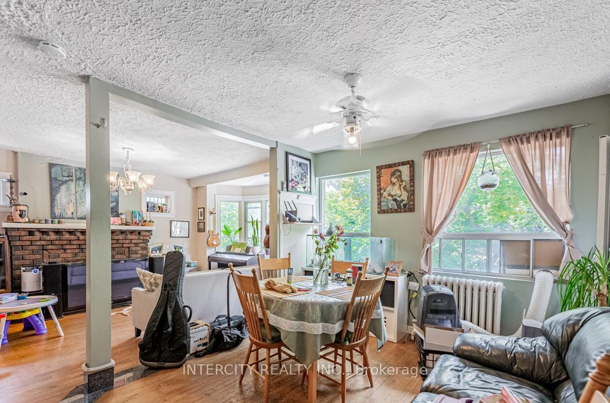 Photo 26 of 111 Alberta Avenue, Toronto, Wychwood — HOMEH