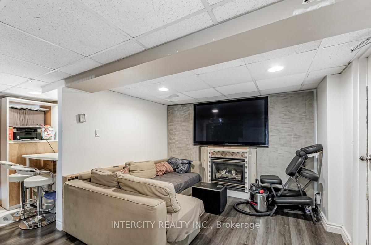 Photo 9 of 111 Alberta Avenue, Toronto, Wychwood — HOMEH