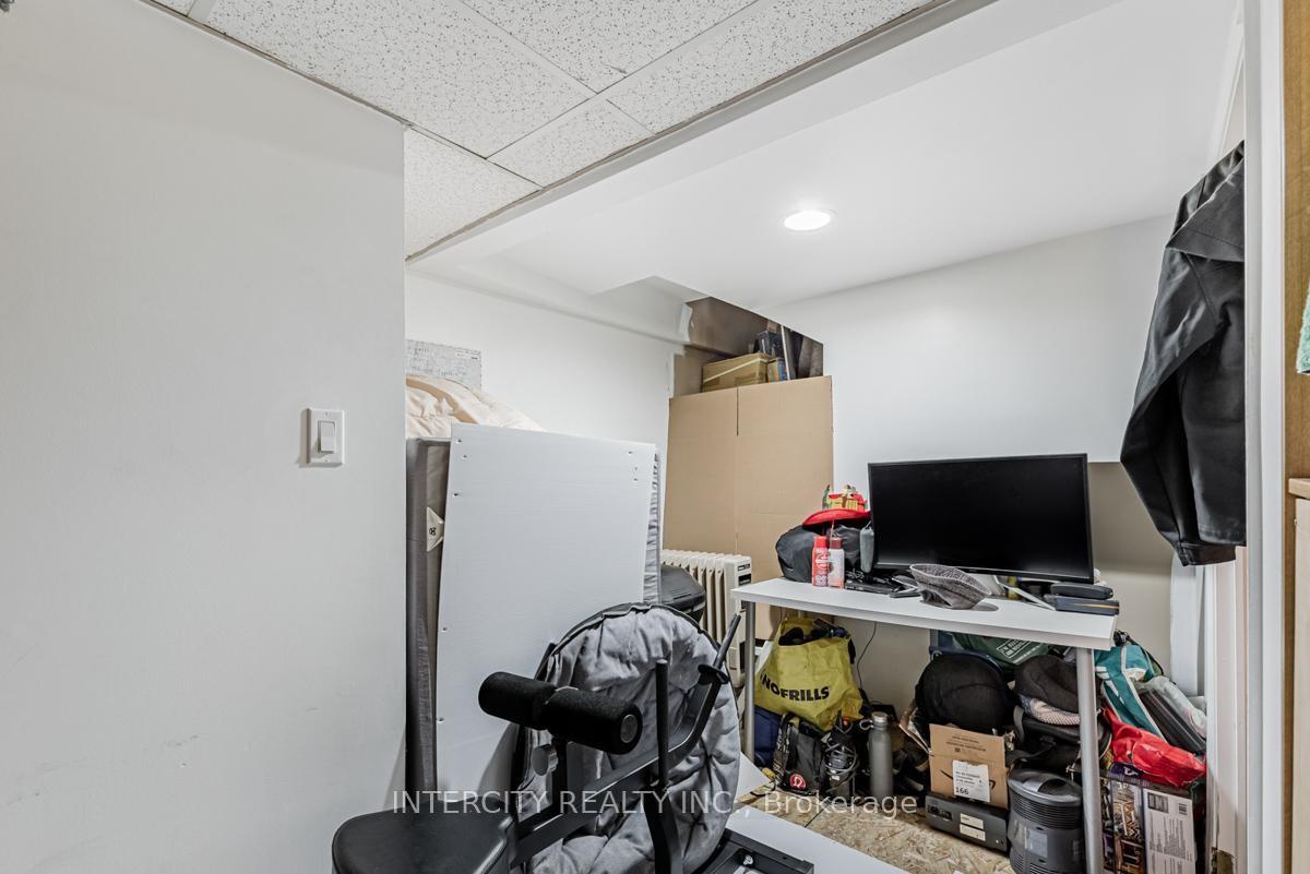 Photo 29 of 111 Alberta Avenue, Toronto, Wychwood — HOMEH