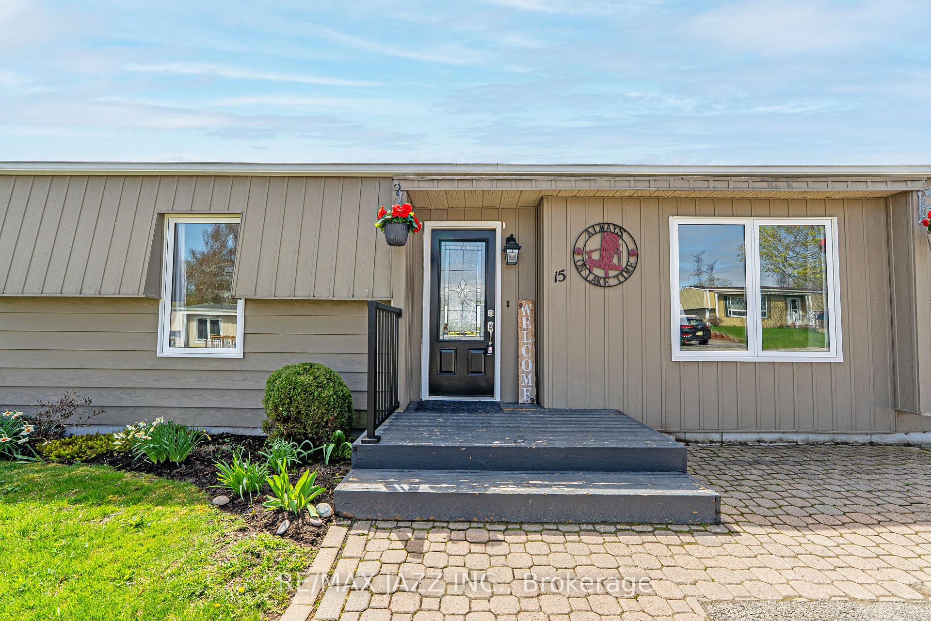 Photo 42 of 15 Bluffs Road, Clarington, Bowmanville — HOMEH