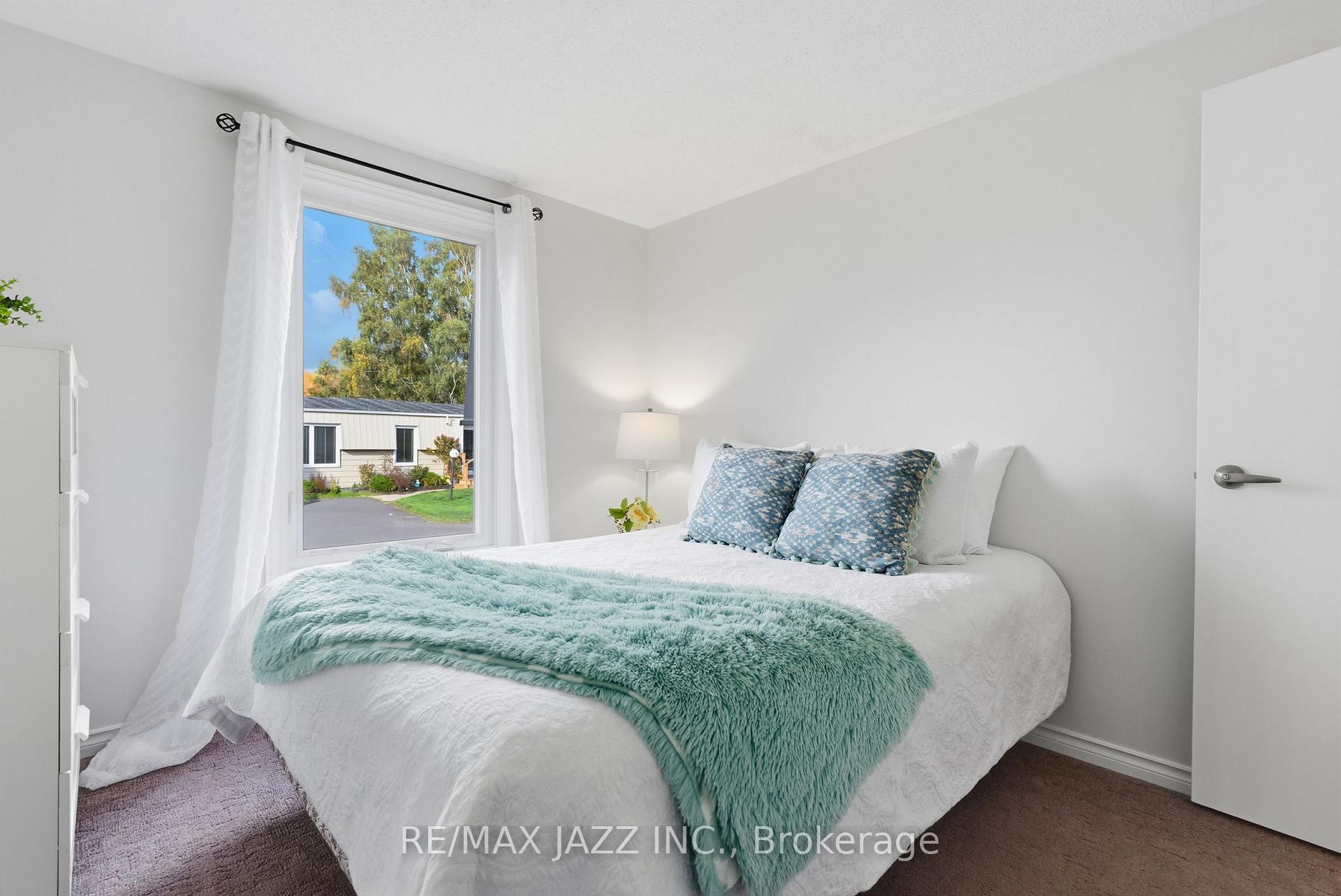 Photo 27 of 15 Bluffs Road, Clarington, Bowmanville — HOMEH