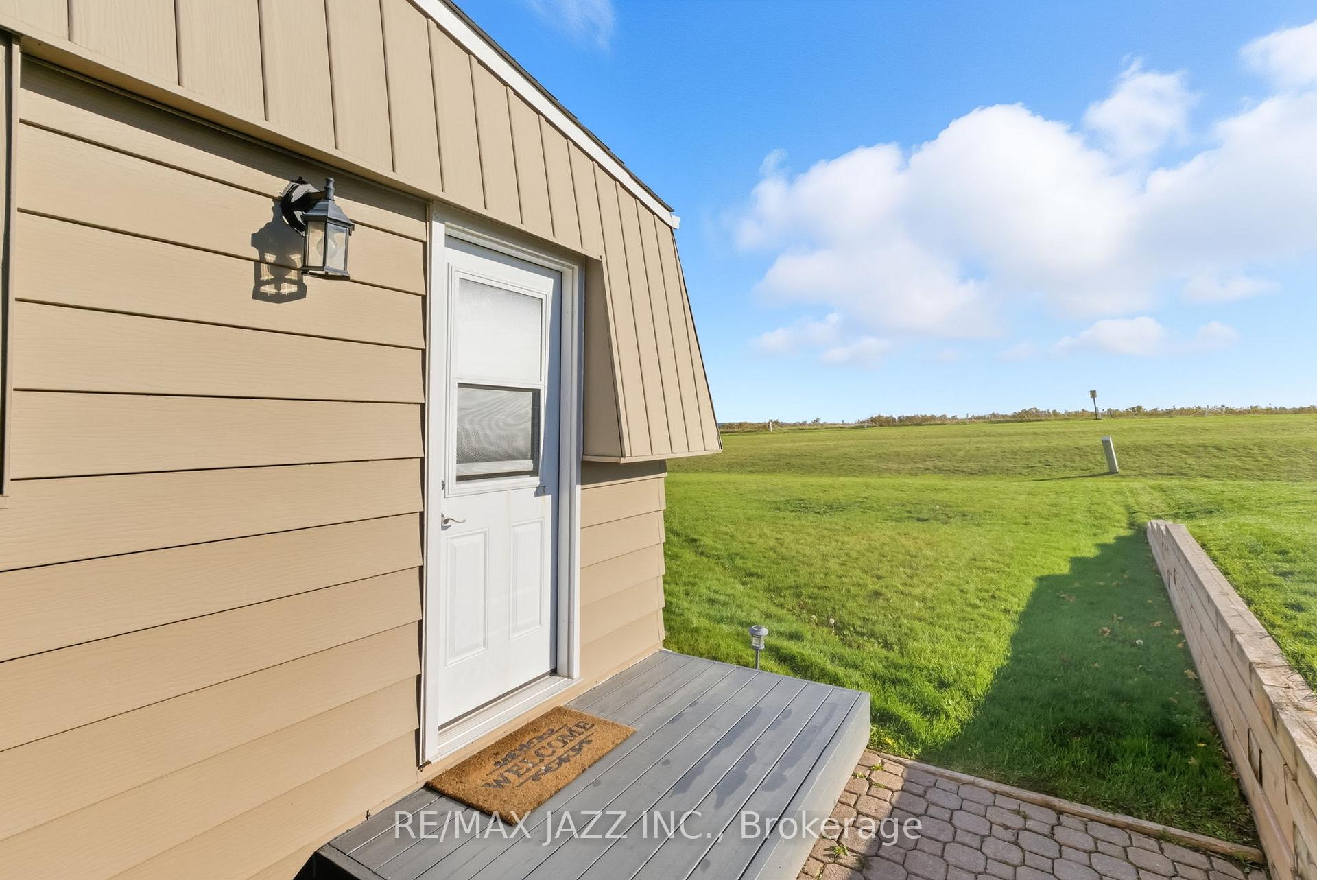 Photo 26 of 15 Bluffs Road, Clarington, Bowmanville — HOMEH
