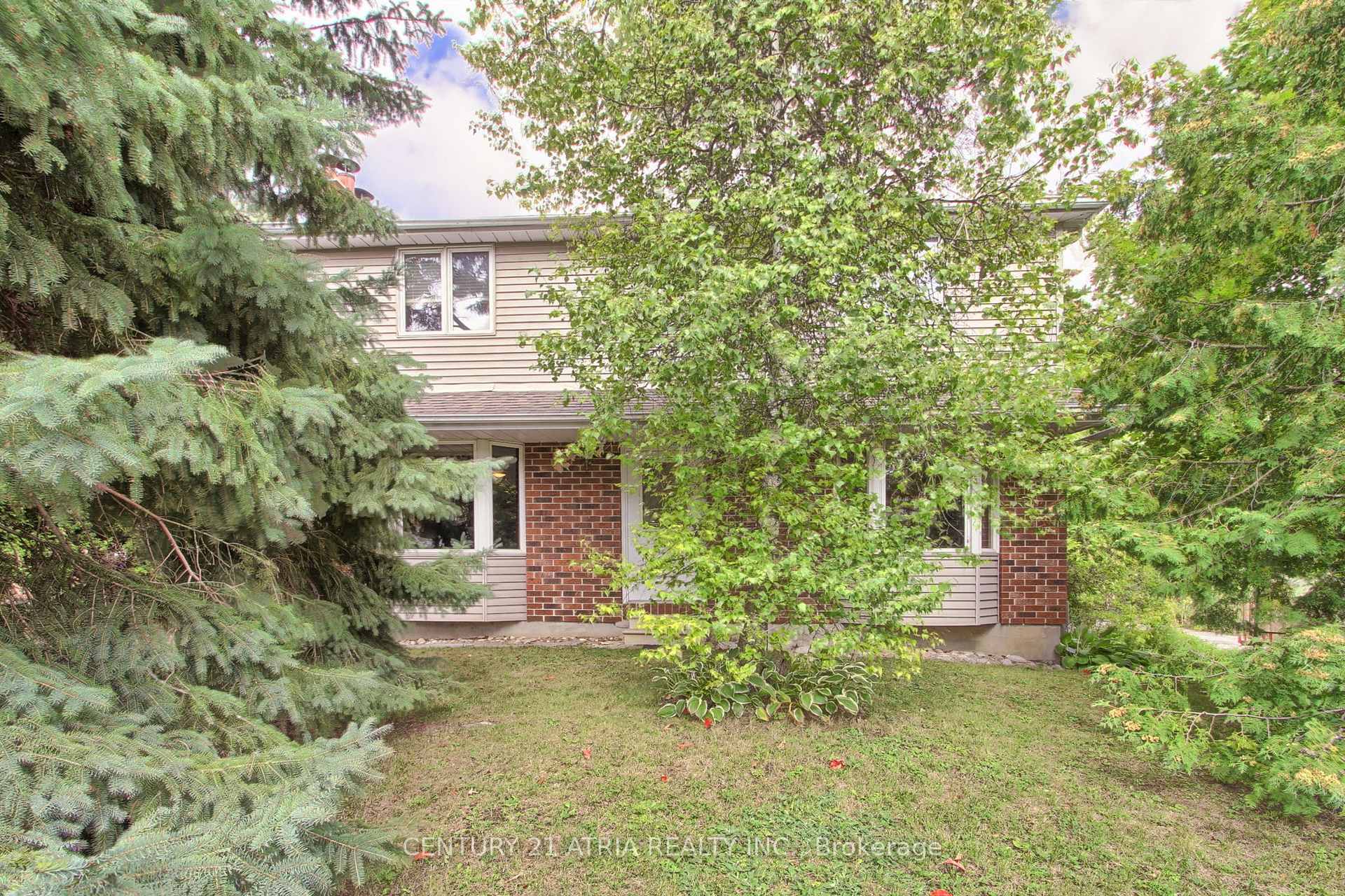 Front of 6 Penny Place