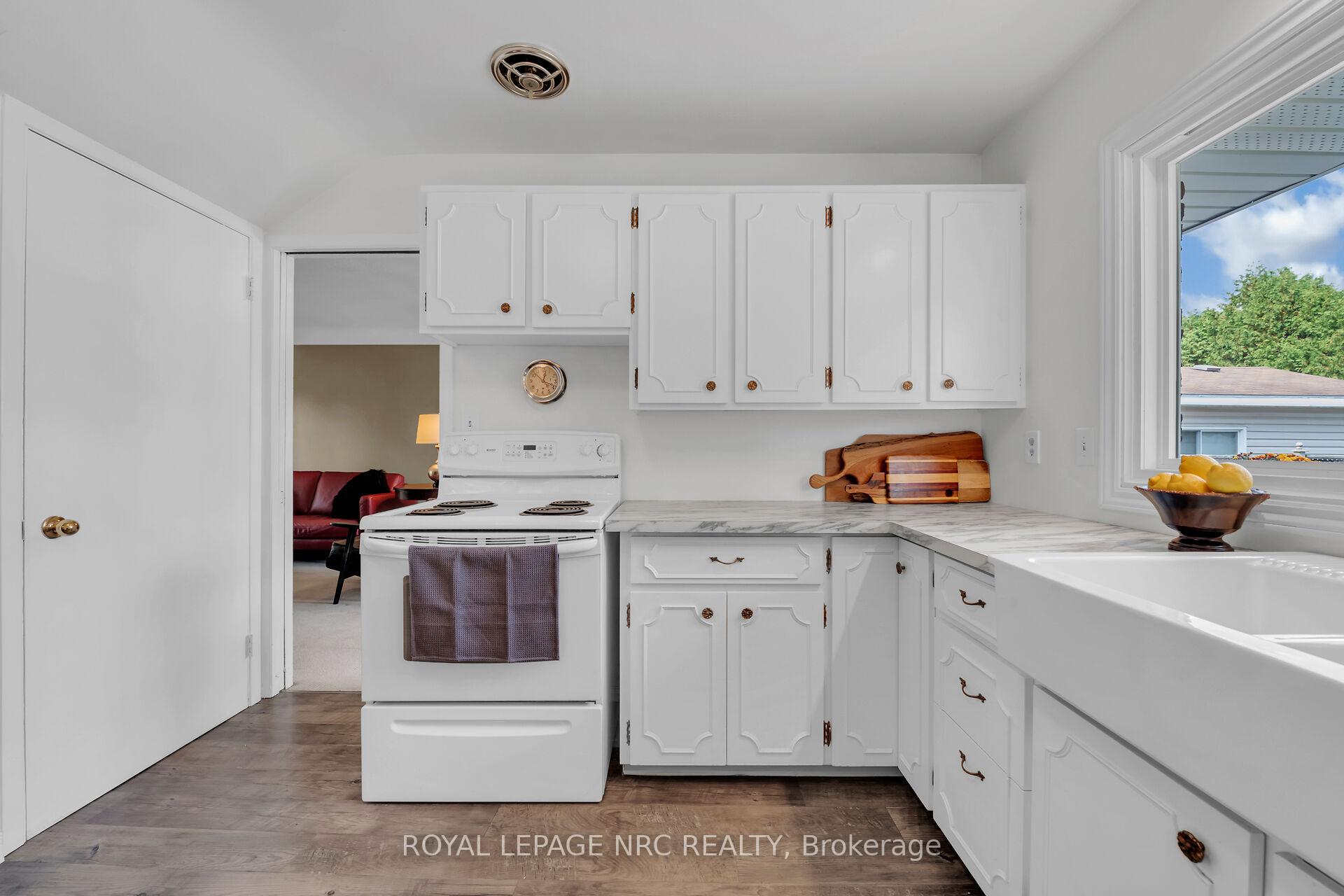 Photo 22 of 325 Brookfield Boulevard, Haldimand, Dunnville — HOMEH