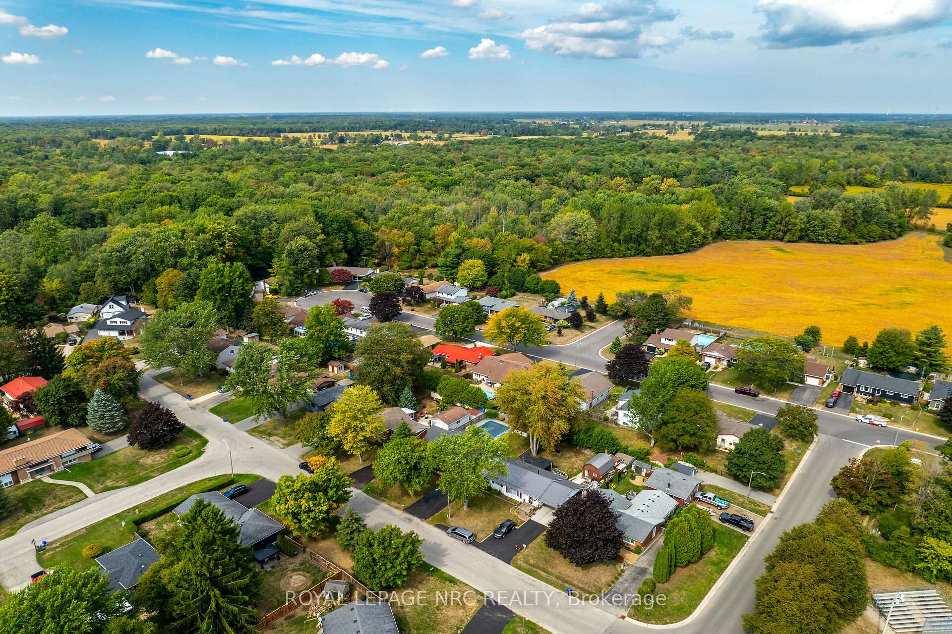 Photo 33 of 325 Brookfield Boulevard, Haldimand, Dunnville — HOMEH