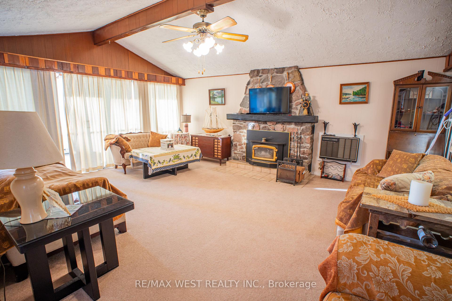 Photo 7 of 1392 Island View Drive, Selwyn — HOMEH