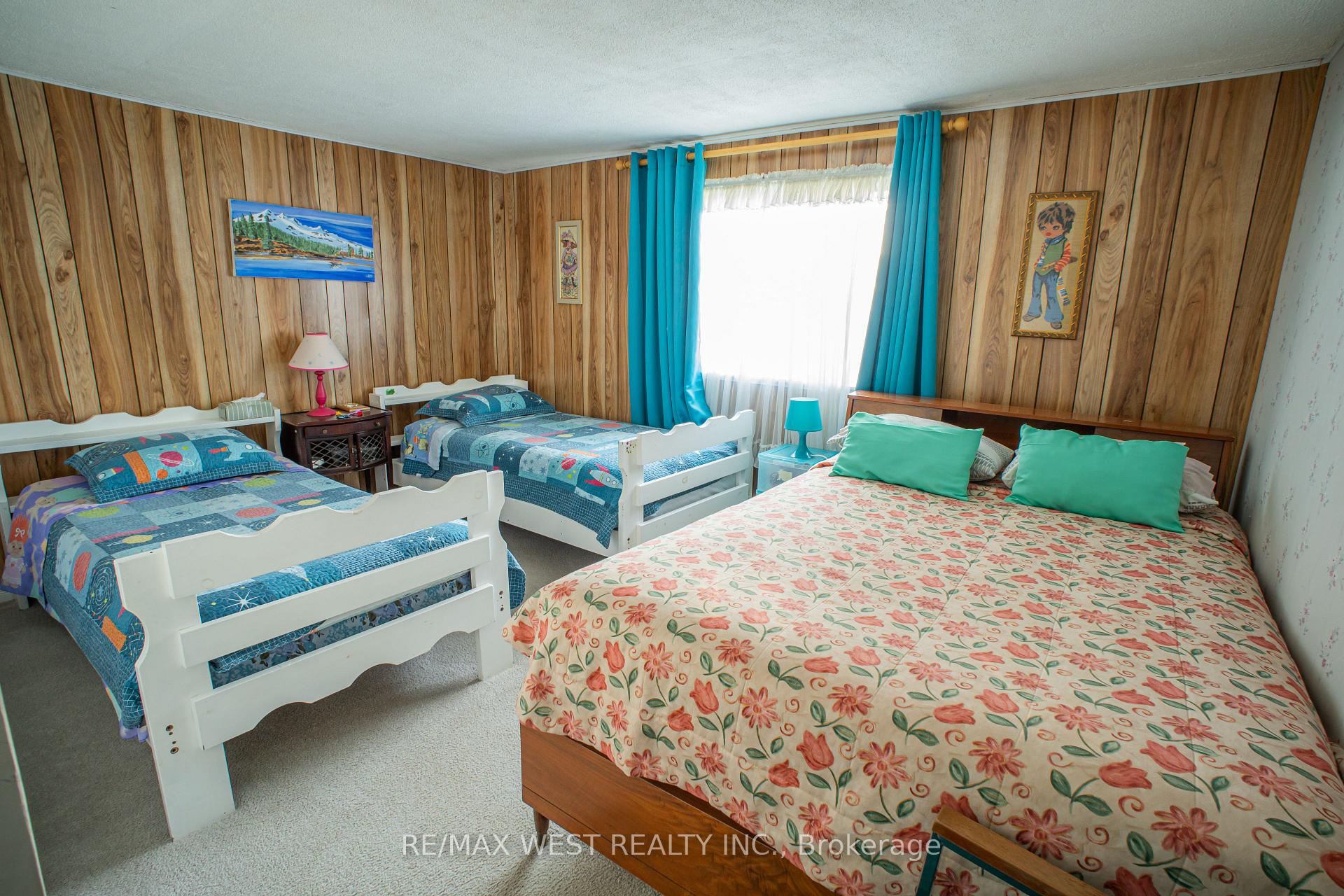 Photo 13 of 1392 Island View Drive, Selwyn — HOMEH