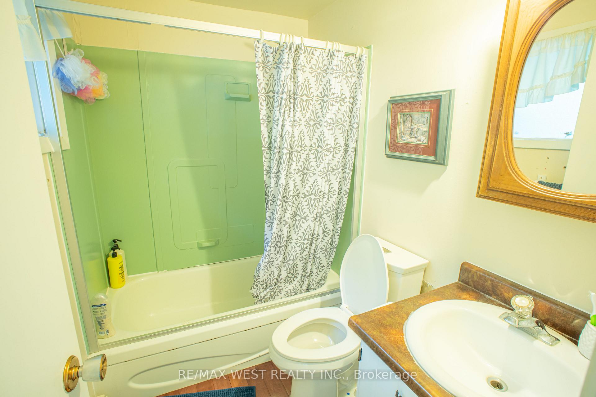 Photo 32 of 1392 Island View Drive, Selwyn — HOMEH