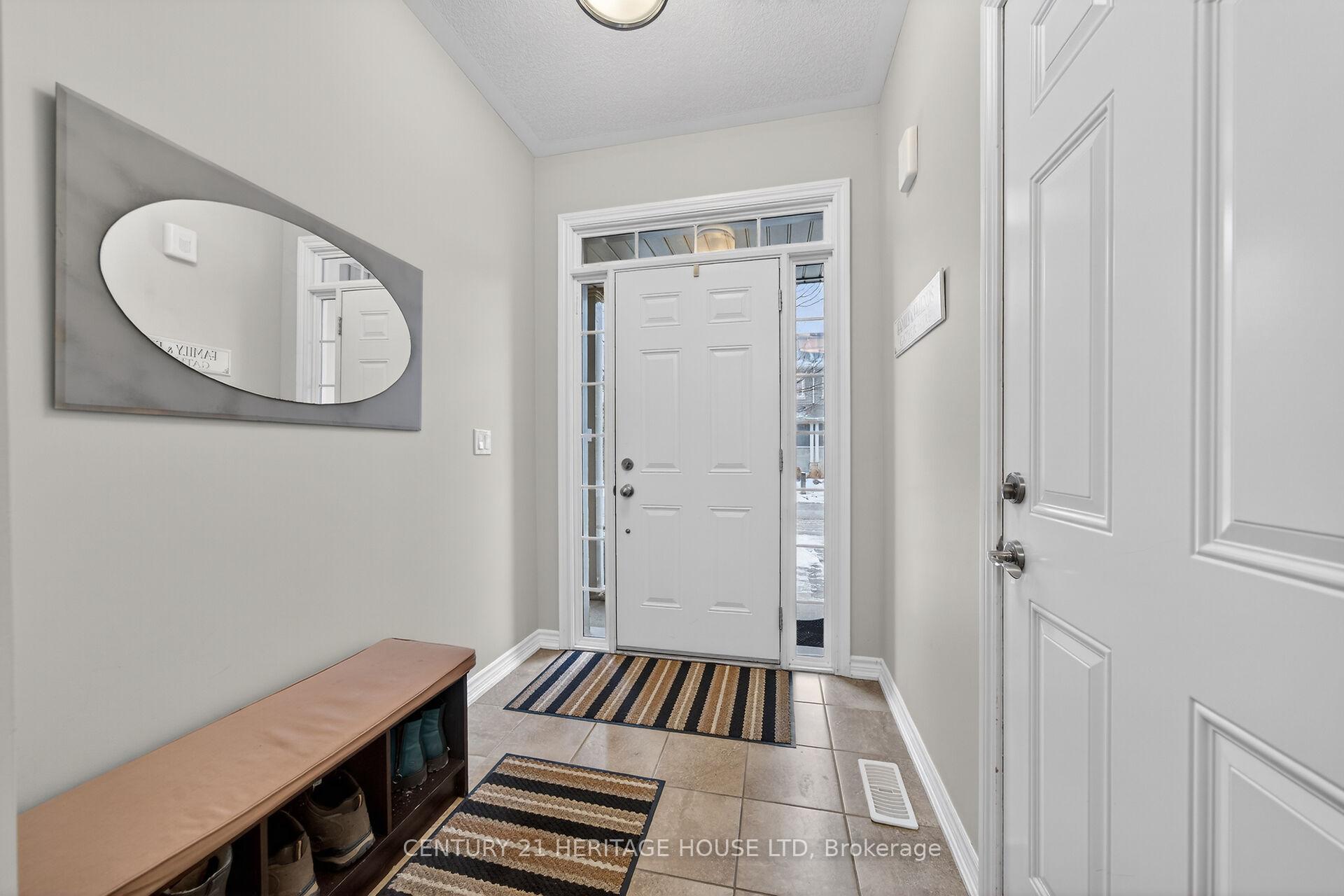Photo 3 of Unit 7, 80 Willow Street, Brant, Paris — HOMEH