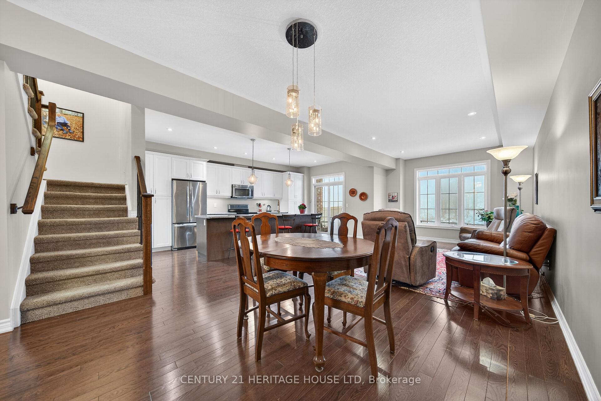 Photo 11 of Unit 7, 80 Willow Street, Brant, Paris — HOMEH