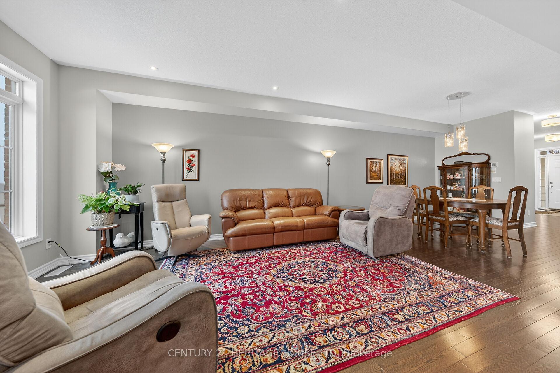 Photo 16 of Unit 7, 80 Willow Street, Brant, Paris — HOMEH