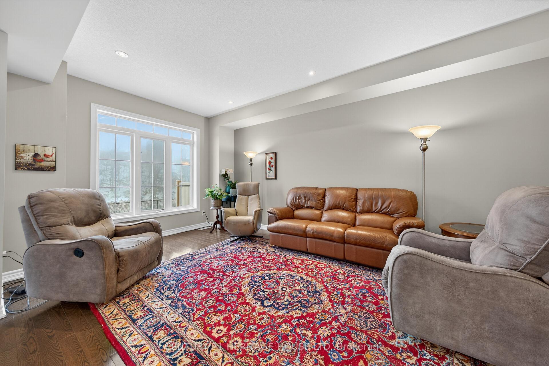 Photo 13 of Unit 7, 80 Willow Street, Brant, Paris — HOMEH