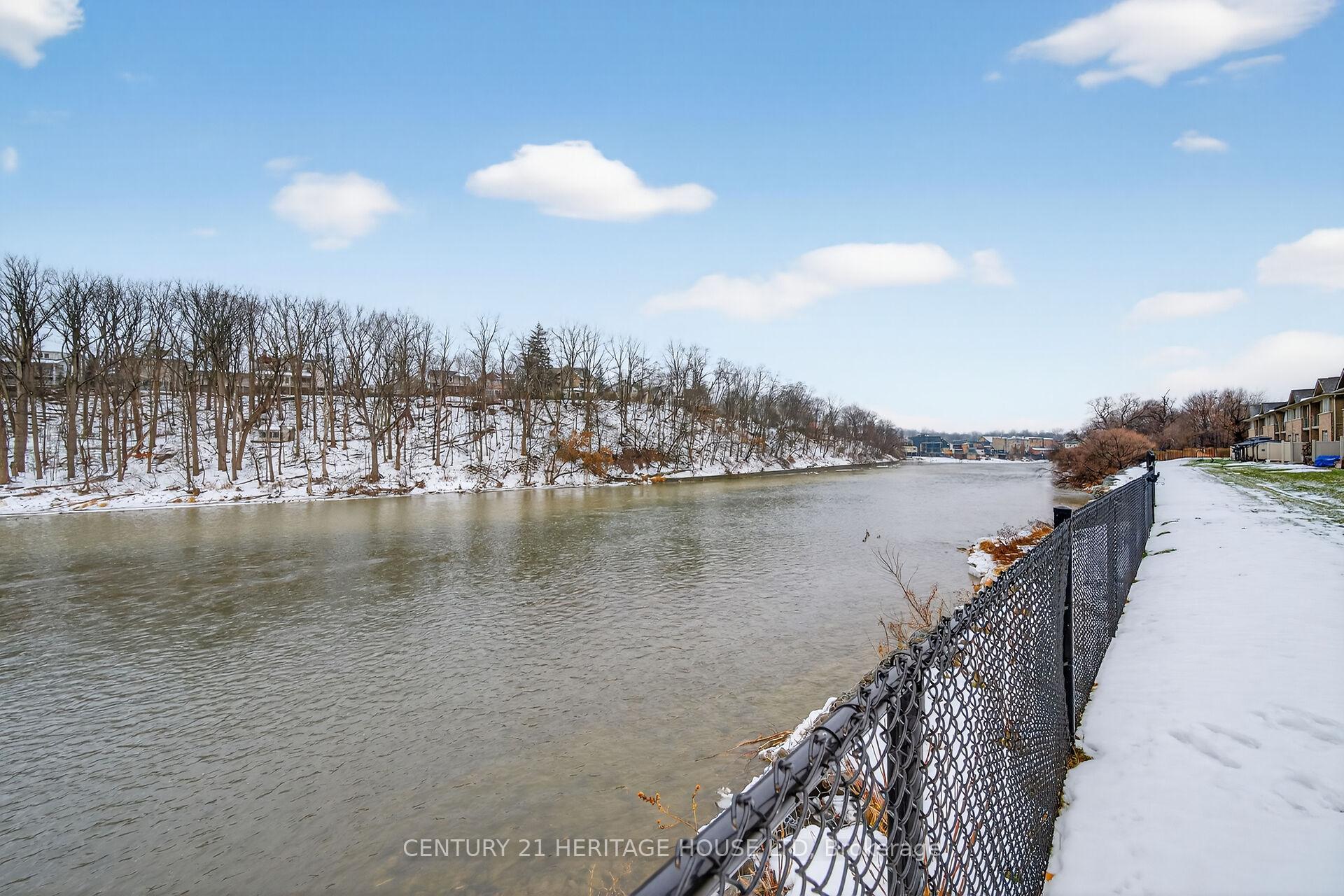 Photo 36 of Unit 7, 80 Willow Street, Brant, Paris — HOMEH