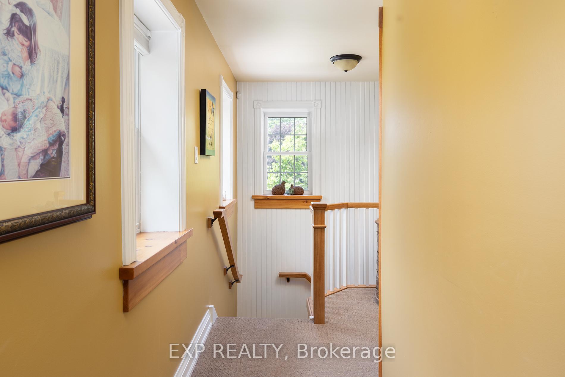 Photo 4 of 1309 Queens Bush Road, Wellesley — HOMEH