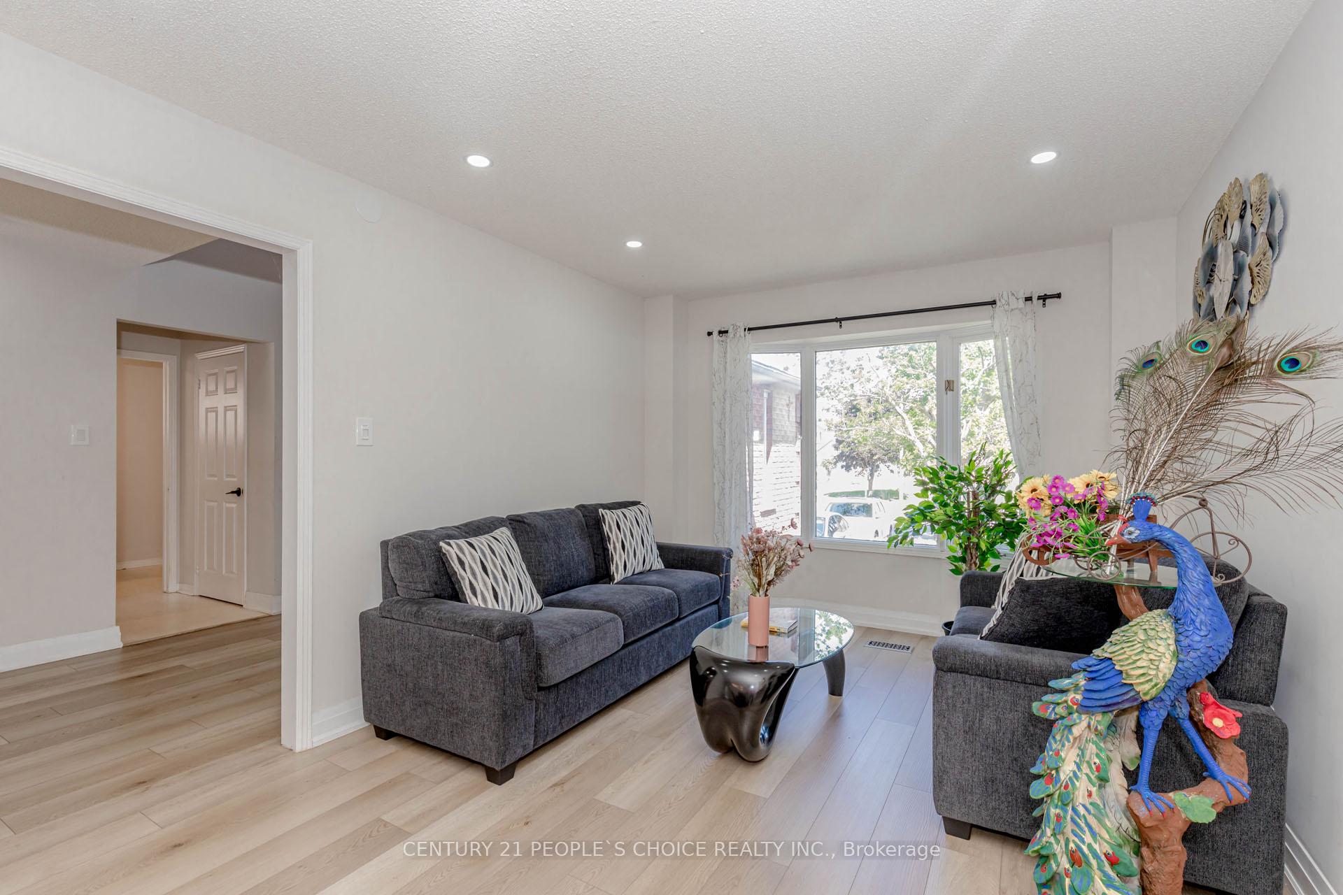 Photo 43 of 47 Blair Crescent, Barrie, Grove East — HOMEH