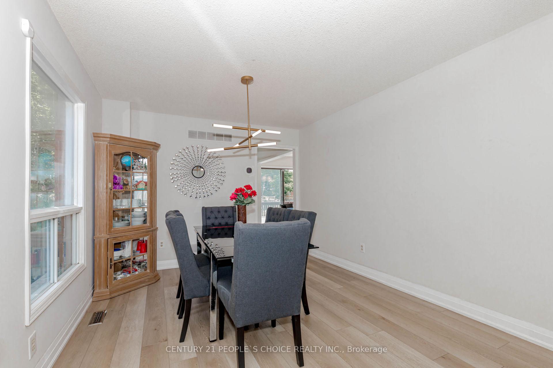 Photo 31 of 47 Blair Crescent, Barrie, Grove East — HOMEH