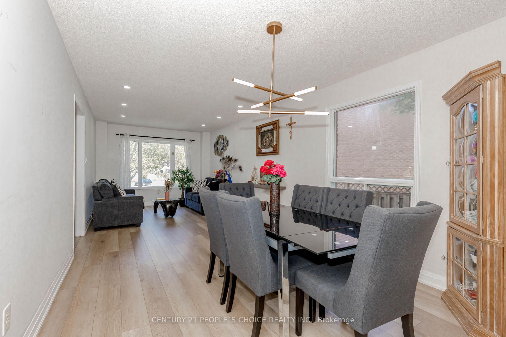 Photo 18 of 47 Blair Crescent, Barrie, Grove East — HOMEH