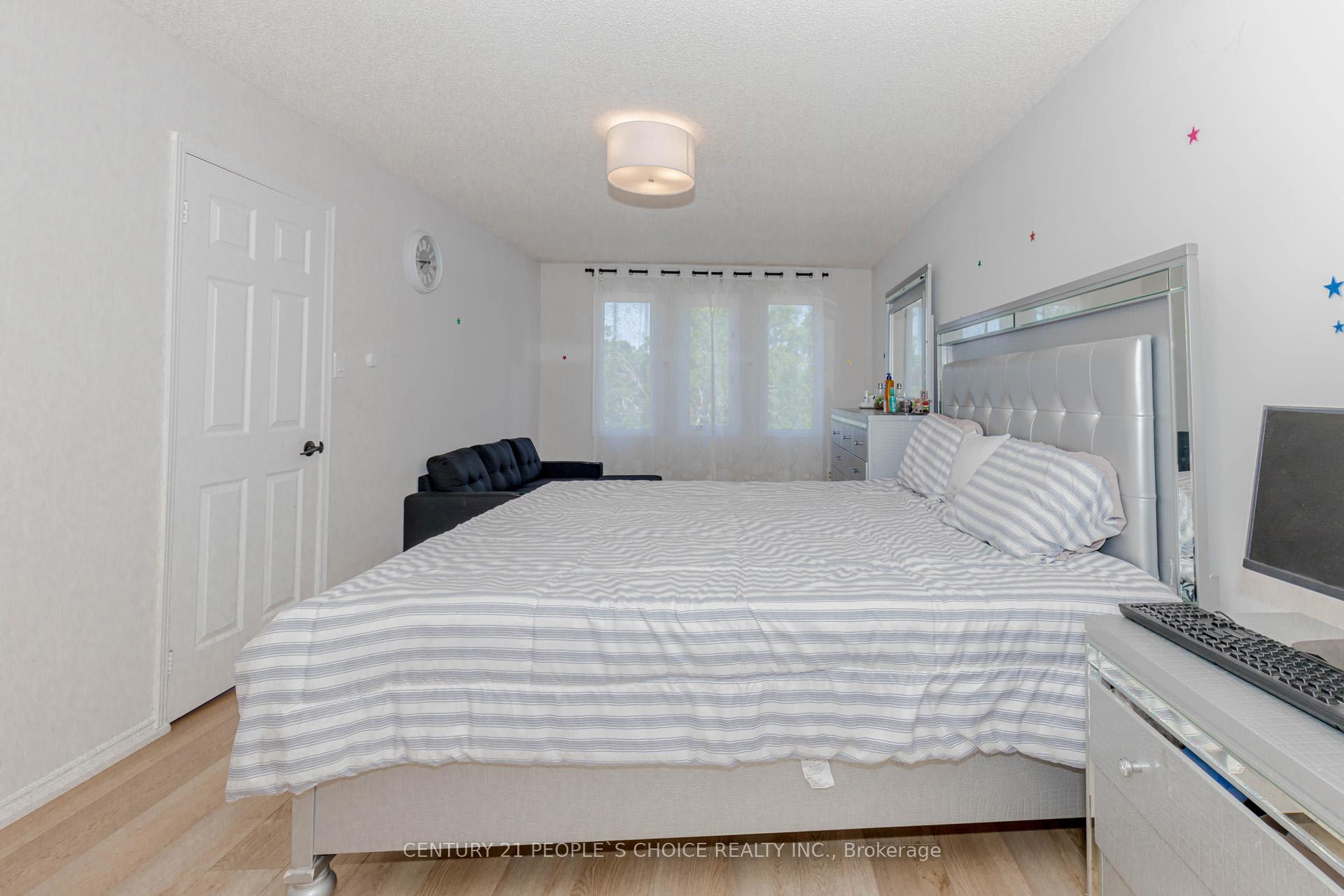 Photo 48 of 47 Blair Crescent, Barrie, Grove East — HOMEH