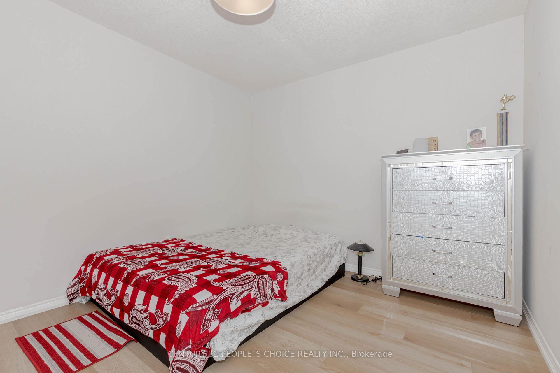 Photo 35 of 47 Blair Crescent, Barrie, Grove East — HOMEH