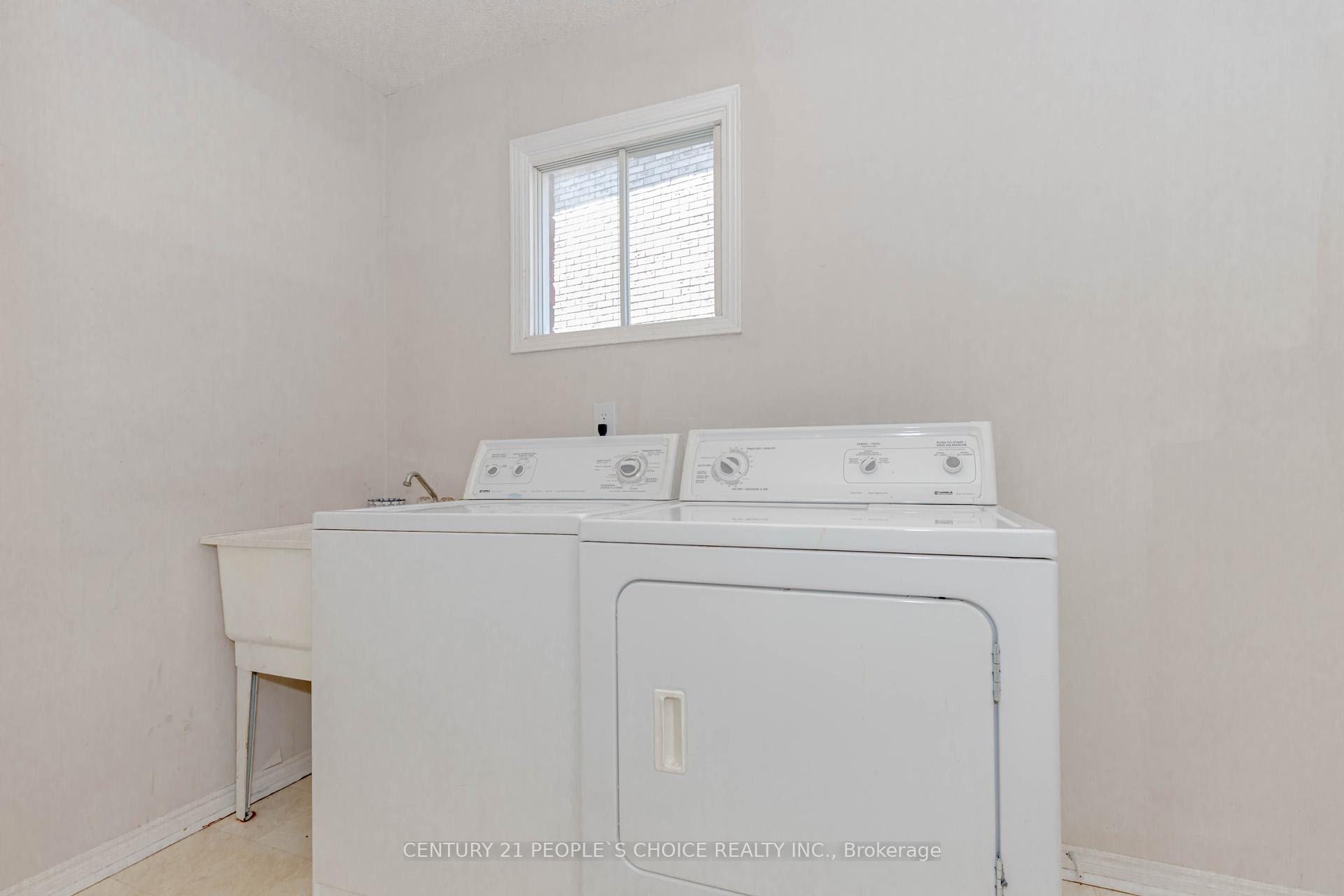 Photo 27 of 47 Blair Crescent, Barrie, Grove East — HOMEH