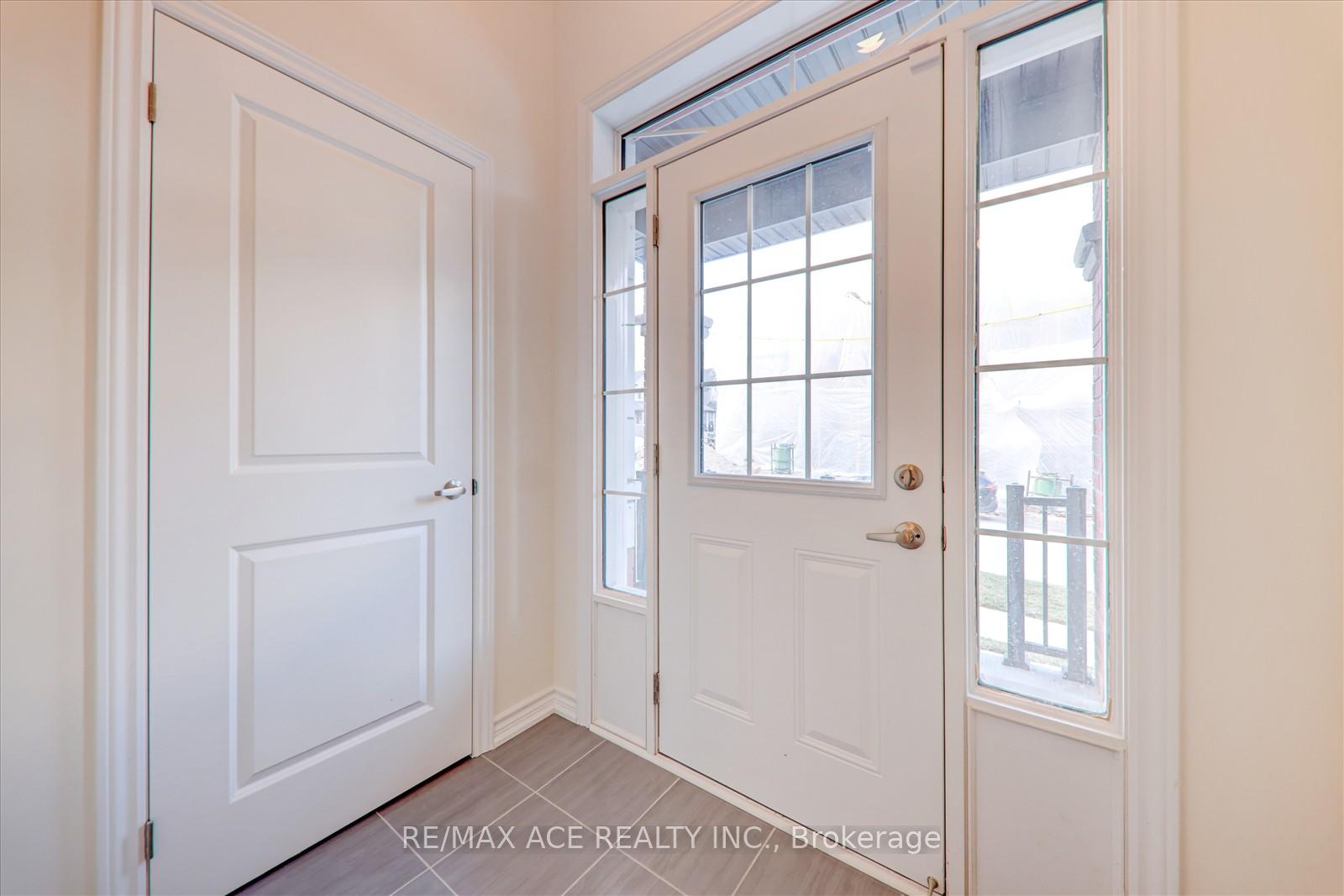 Photo 12 of 1153 Azalea Avenue, Pickering, Rural Pickering — HOMEH